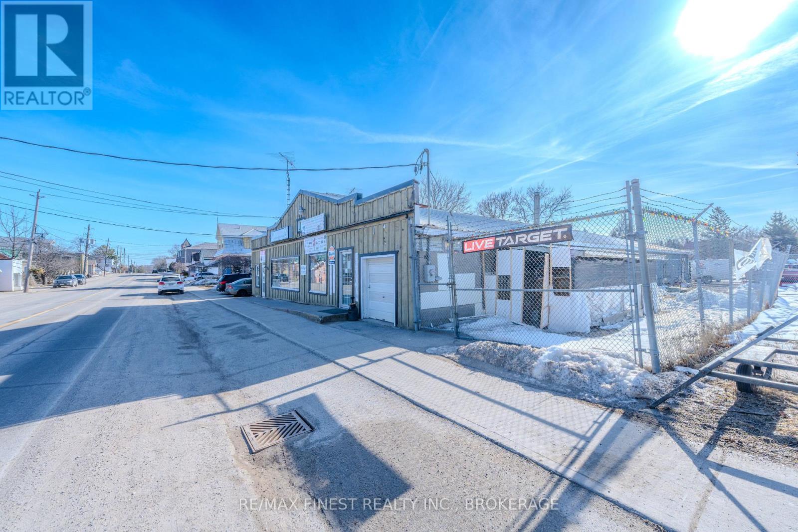 139 Main Street, Front Of Leeds & Seeleys Bay, Ontario  K0H 2N0 - Photo 3 - X12027207