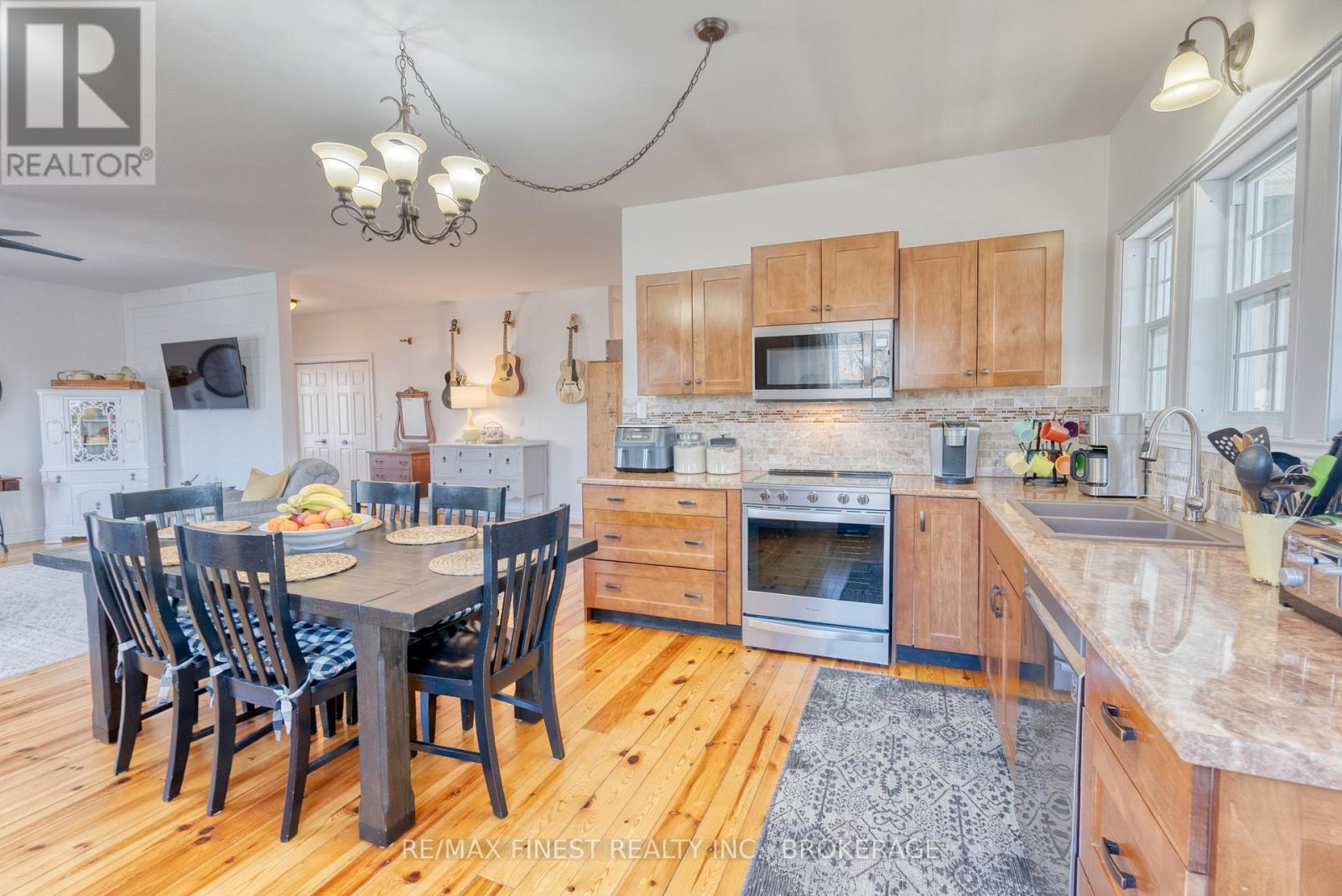 1208 Warrington Road, Central Frontenac, Ontario  K0H 2P0 - Photo 23 - X12028054