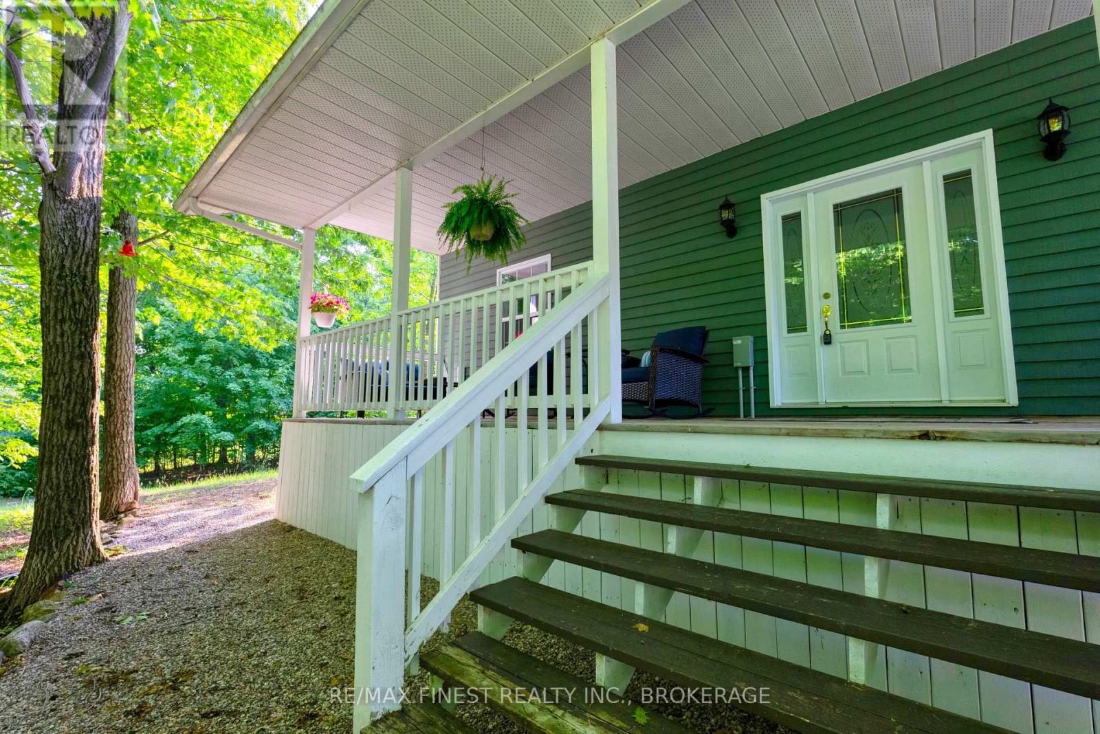 1208 Warrington Road, Central Frontenac, Ontario  K0H 2P0 - Photo 7 - X12028054