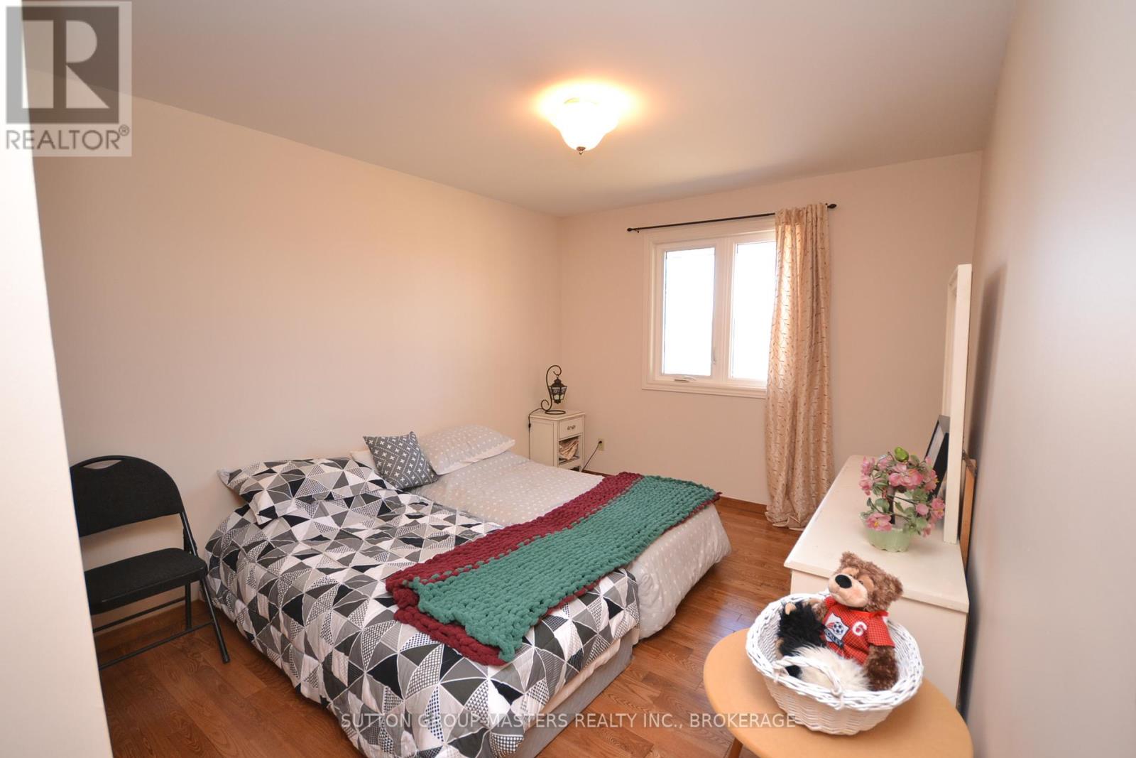 245 Arnold Street, Kingston, Ontario  K7M 3M4 - Photo 16 - X12032351