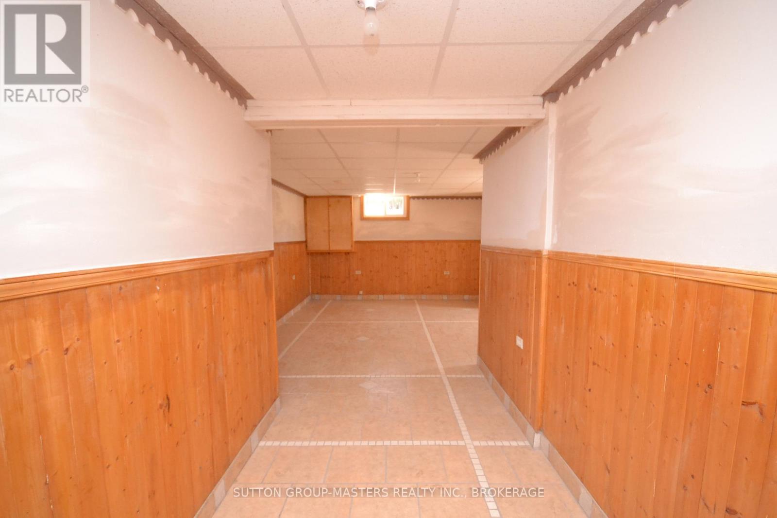 245 Arnold Street, Kingston, Ontario  K7M 3M4 - Photo 21 - X12032351