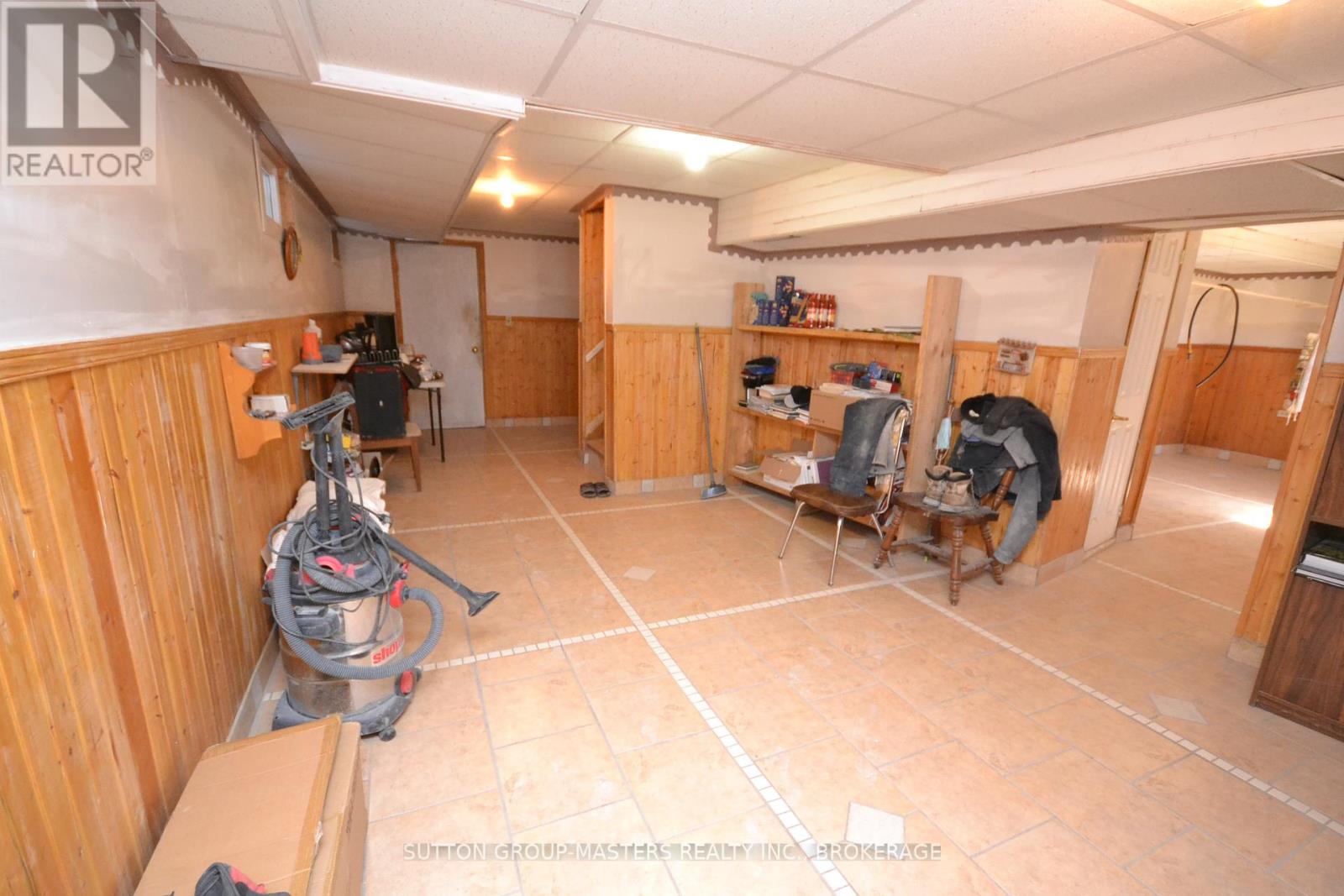 245 Arnold Street, Kingston, Ontario  K7M 3M4 - Photo 26 - X12032351