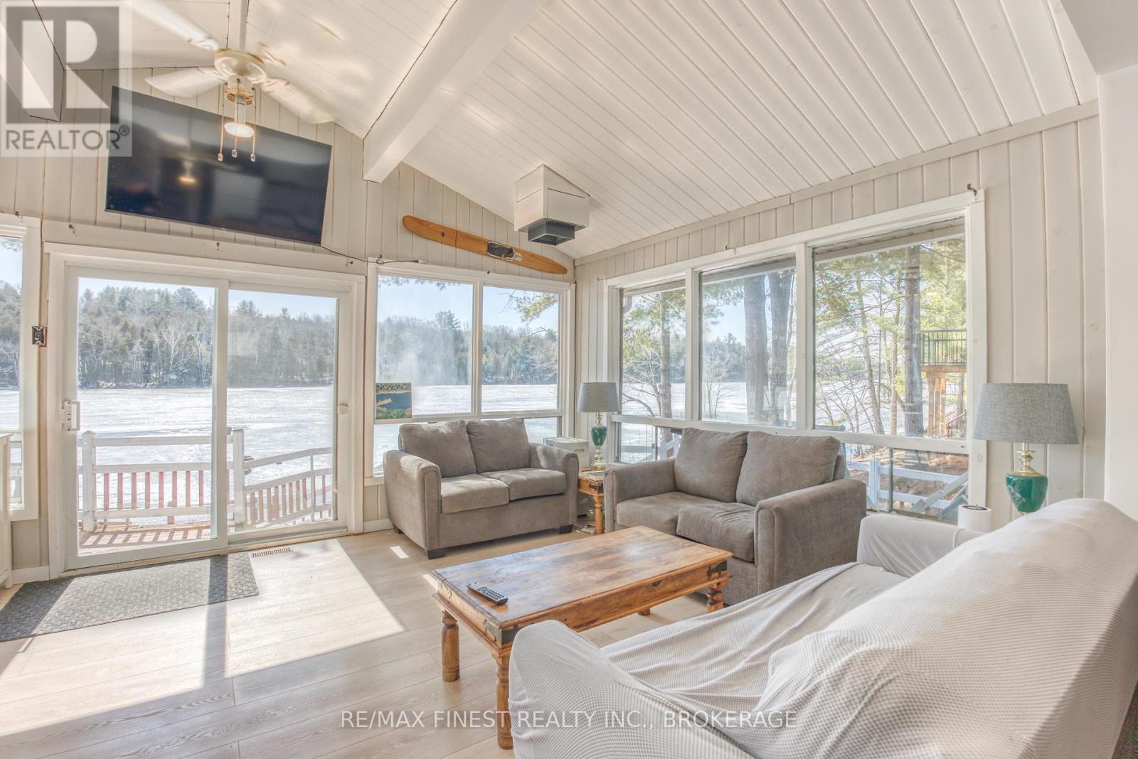 1052 Turner Way, Central Frontenac, Ontario  K0H 1B0 - Photo 18 - X12032395