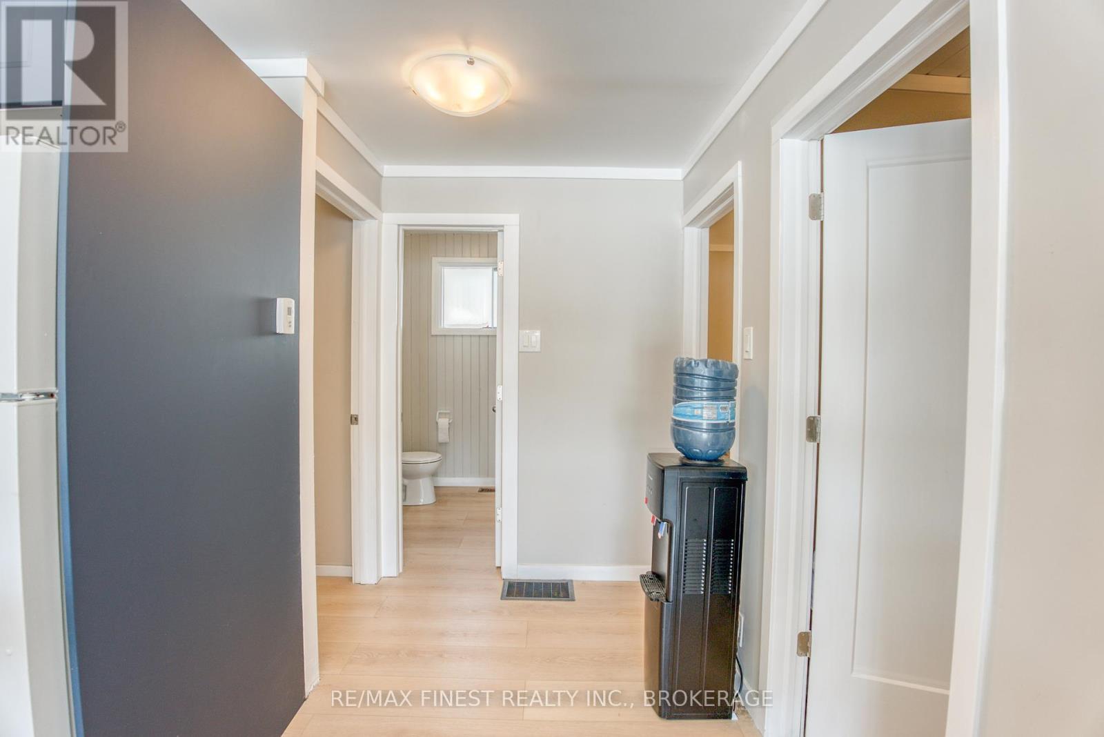 1052 Turner Way, Central Frontenac, Ontario  K0H 1B0 - Photo 23 - X12032395