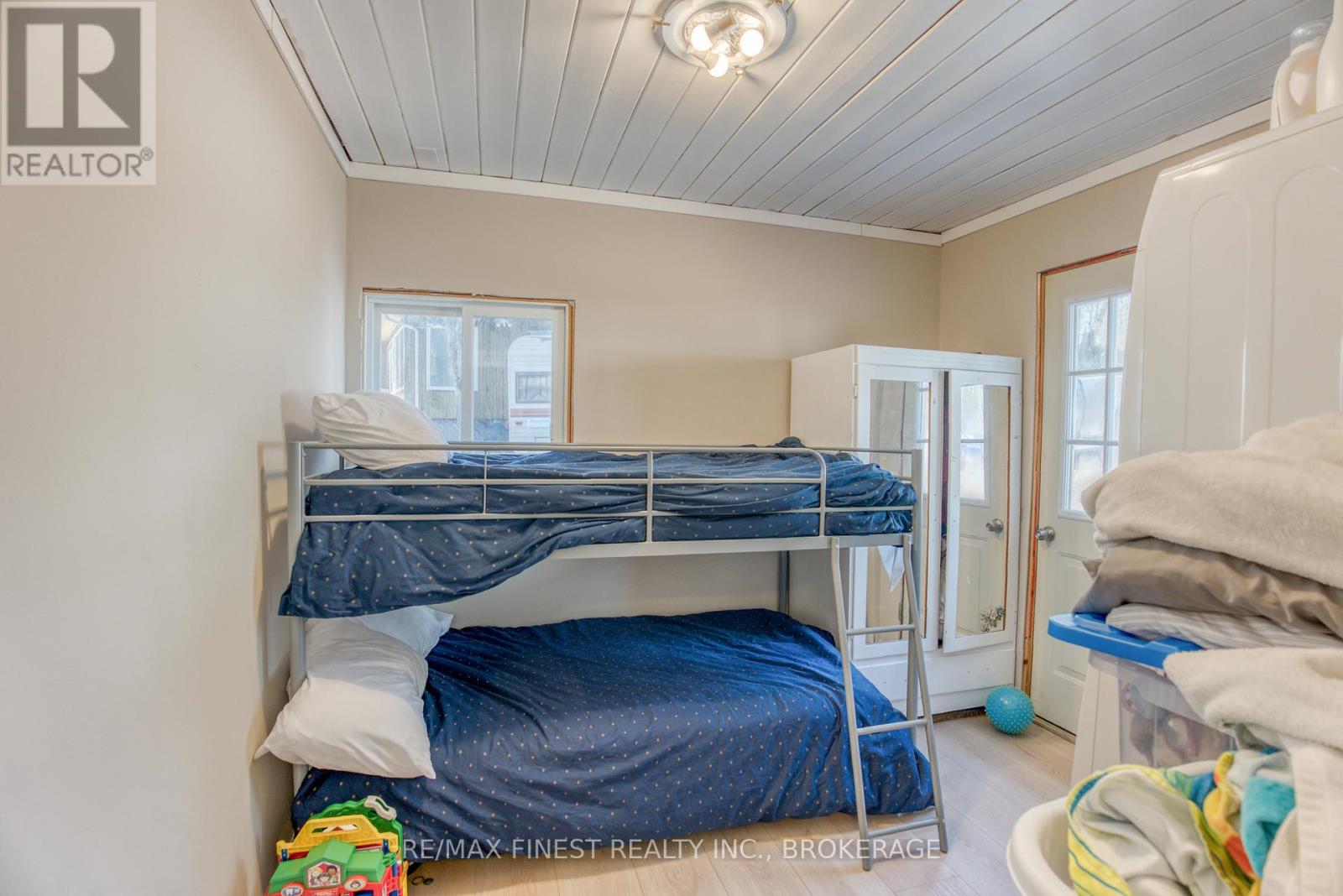 1052 Turner Way, Central Frontenac, Ontario  K0H 1B0 - Photo 29 - X12032395