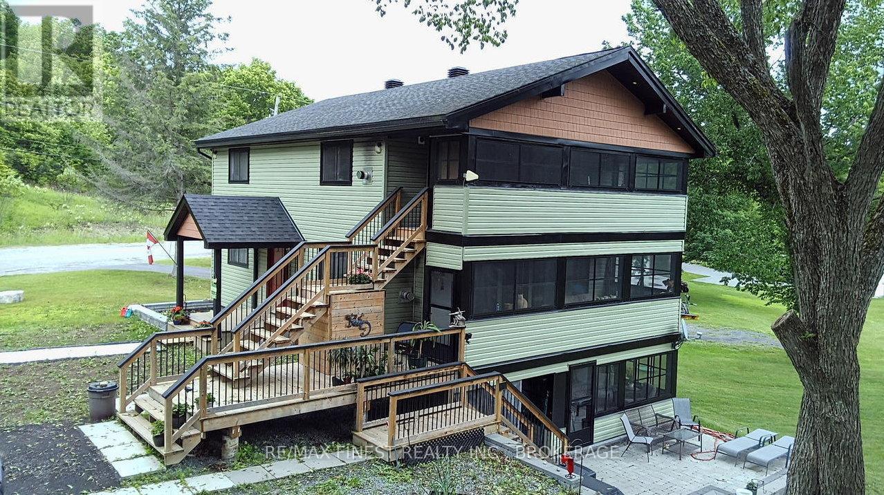 1857 CROW LAKE ROAD, Frontenac, Ontario