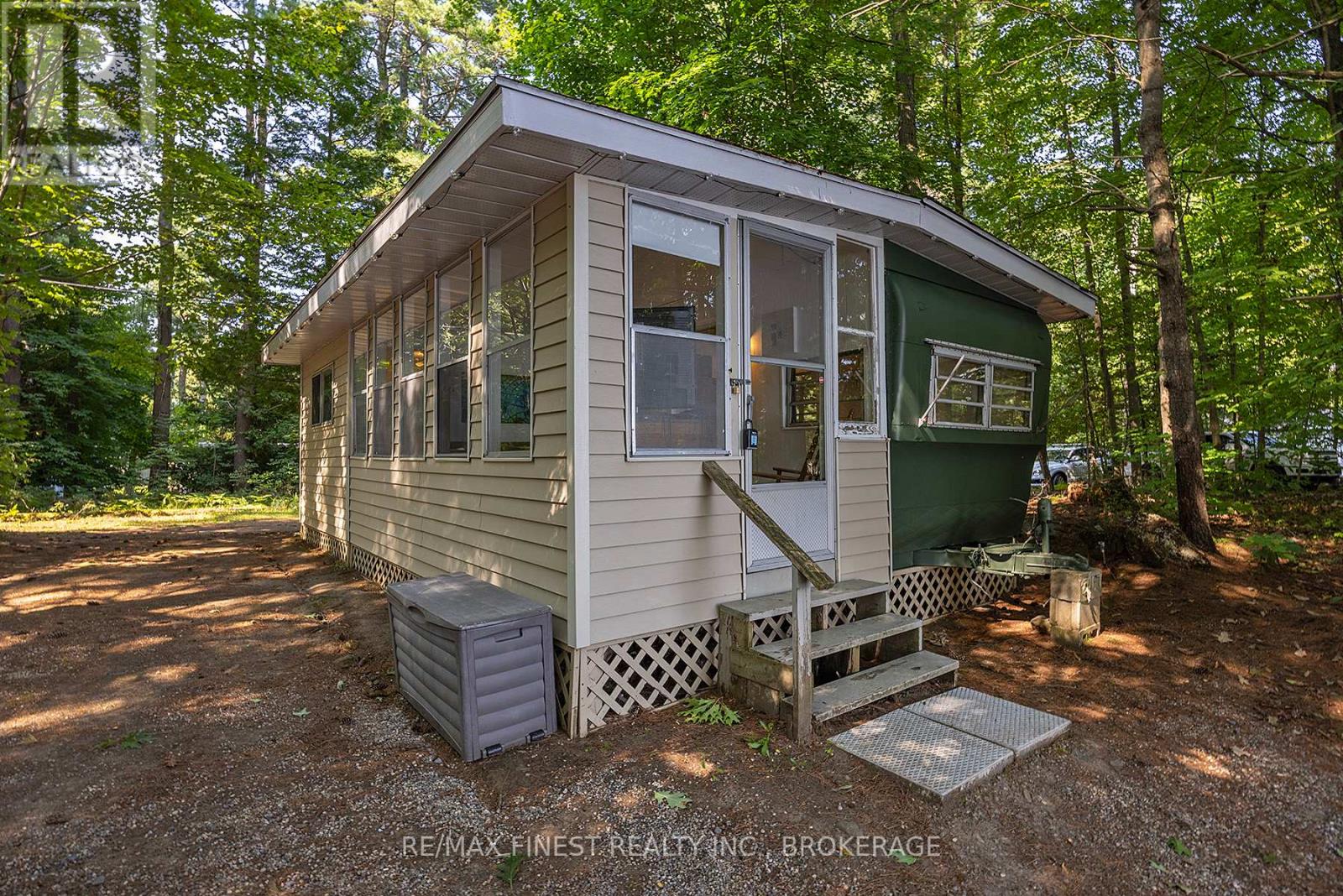 805 Burns Lane, Frontenac, Ontario  K0H 1T0 - Photo 24 - X12033996