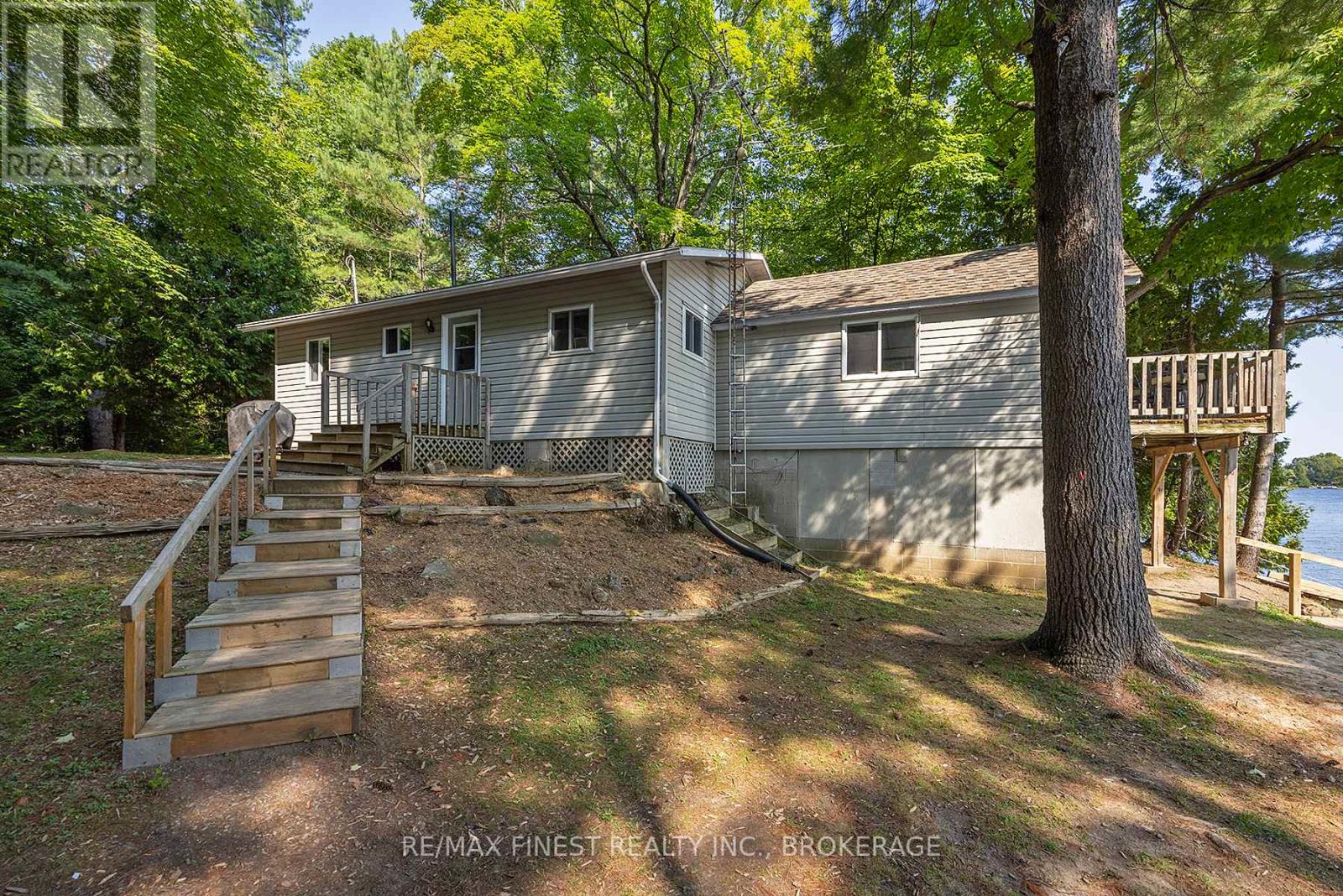 805 Burns Lane, Frontenac, Ontario  K0H 1T0 - Photo 4 - X12033996