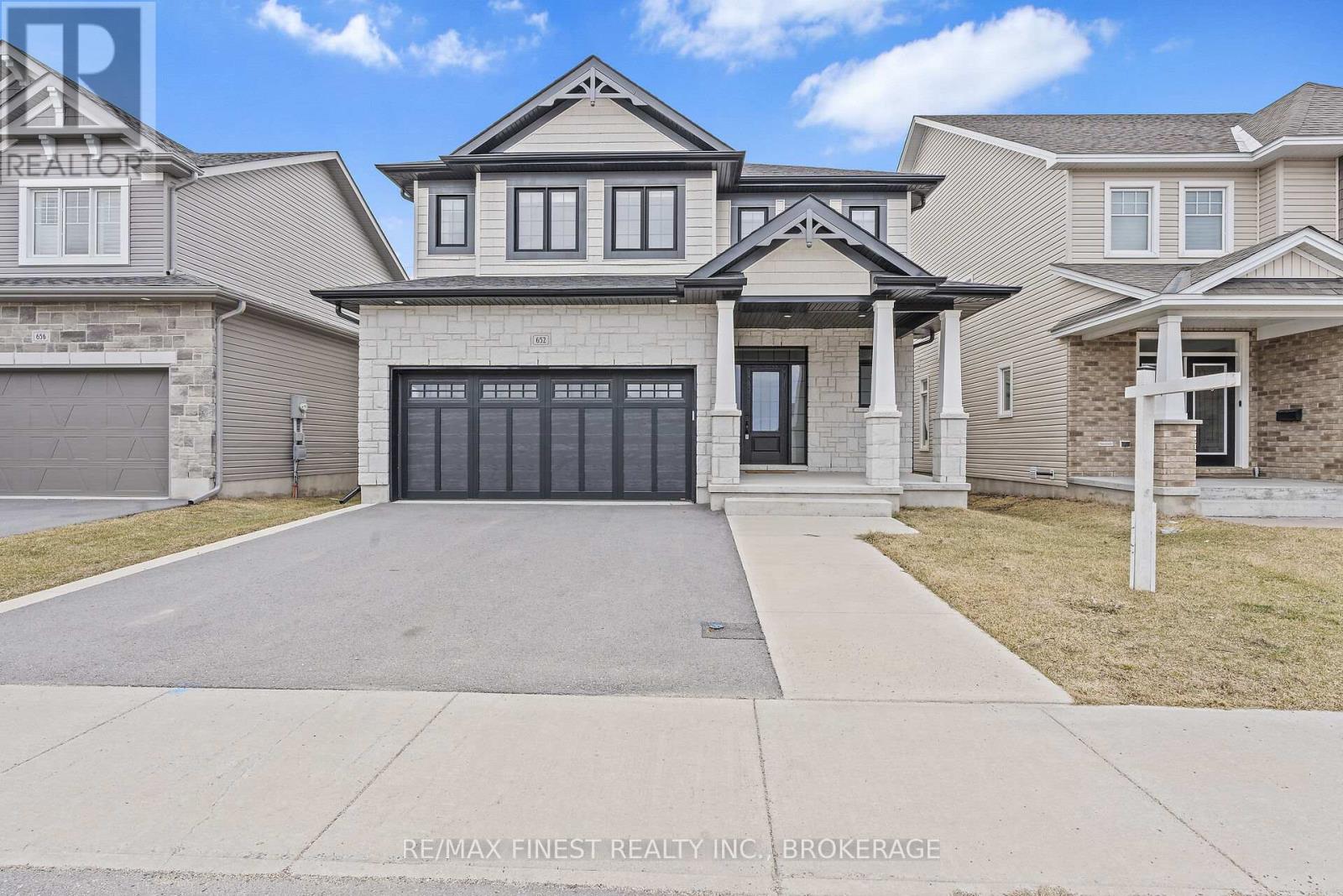 652 Halloway Drive, Kingston, Ontario  K7K 0H4 - Photo 1 - X12034043
