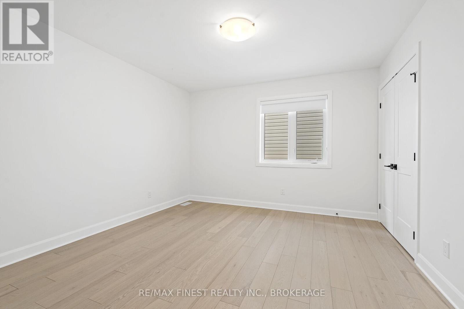 652 Halloway Drive, Kingston, Ontario  K7K 0H4 - Photo 38 - X12034043