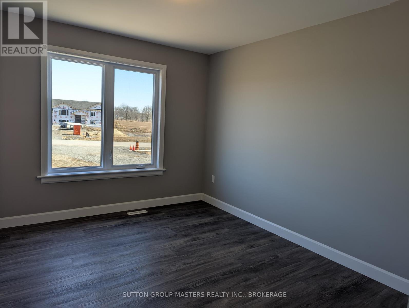 106 Bittersweet Road, Frontenac, Ontario  K0H 1W0 - Photo 11 - X12036919