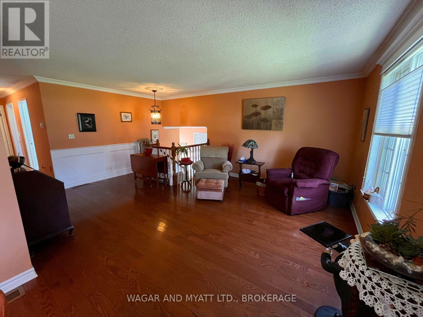 63 Southwood Crescent N, Greater Napanee, Ontario  K7R 3L2 - Photo 14 - X12041053