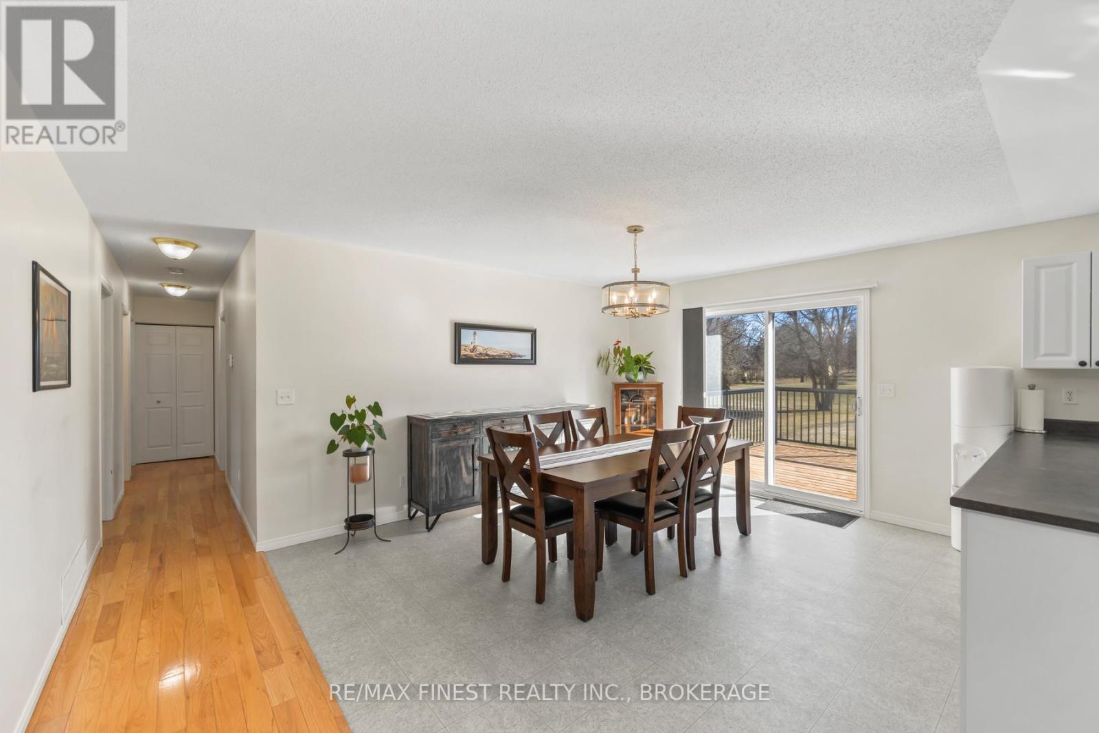 4360 Ashwood Drive, Frontenac, Ontario  K0H 2T0 - Photo 10 - X12042404