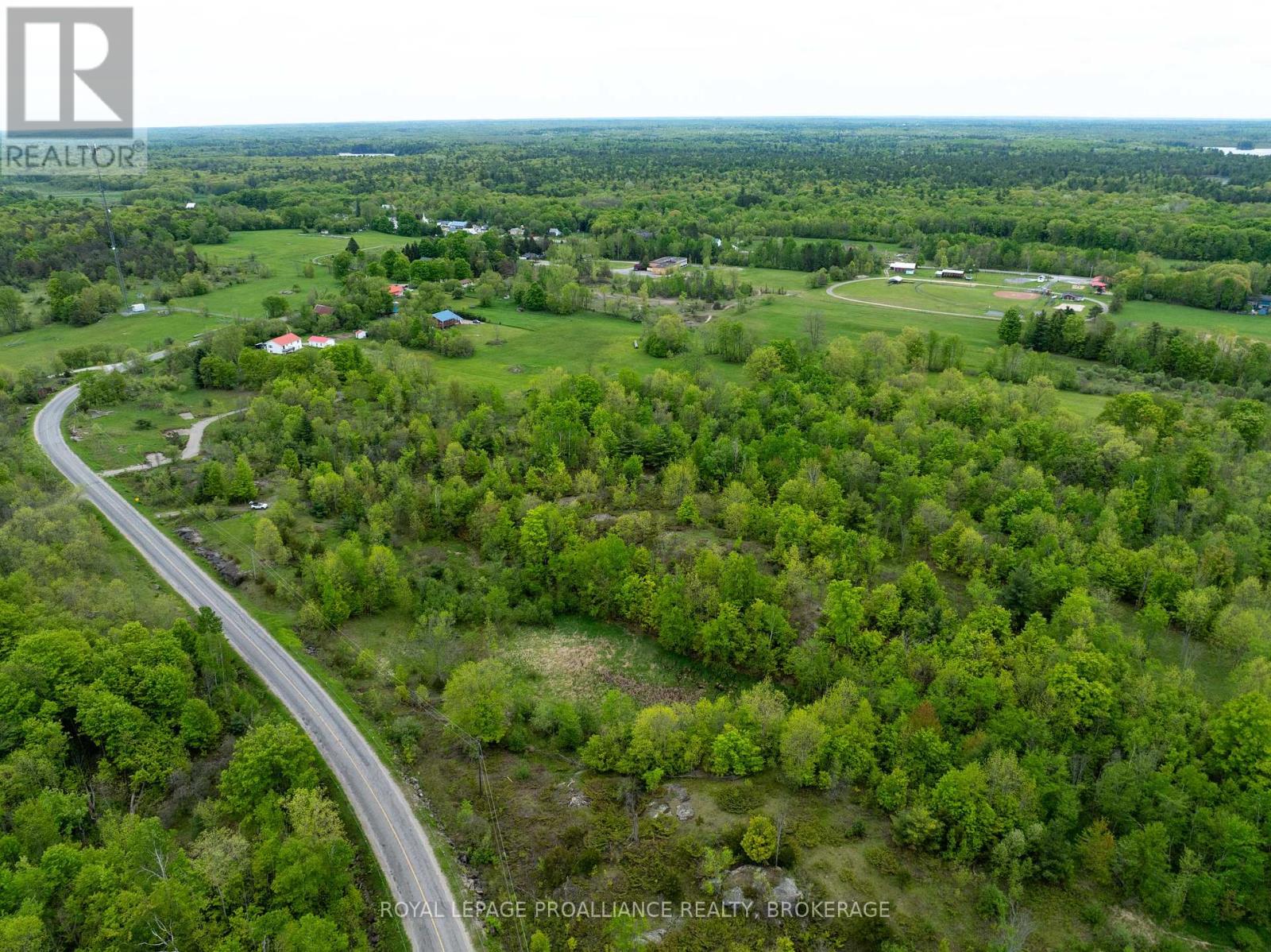 1147 Long Lake Road, Central Frontenac, Ontario  K0H 2K0 - Photo 6 - X12048723