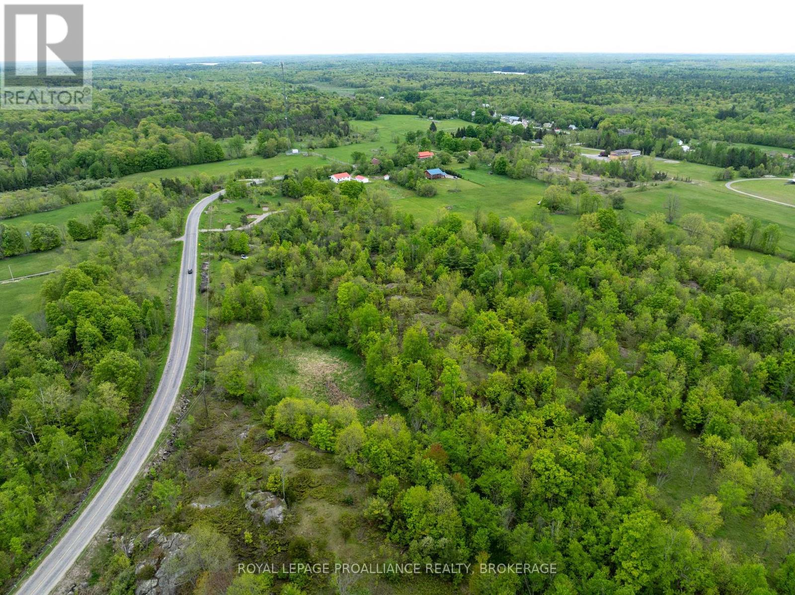 1147 Long Lake Road, Central Frontenac, Ontario  K0H 2K0 - Photo 8 - X12048723