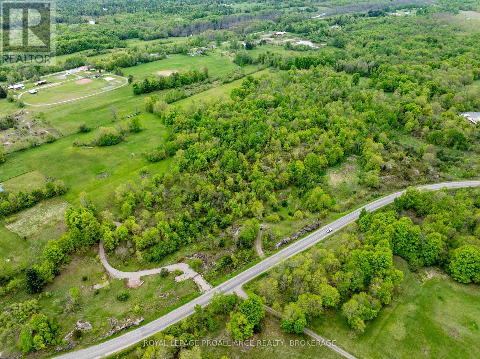 1147 Long Lake Road, Central Frontenac, Ontario  K0H 2K0 - Photo 9 - X12048723