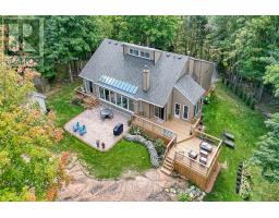 1835 HITCHCOCK DRIVE, Frontenac, Ontario