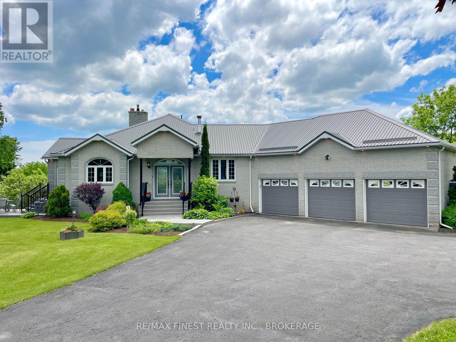 4617 BEDFORD ROAD, Frontenac, Ontario