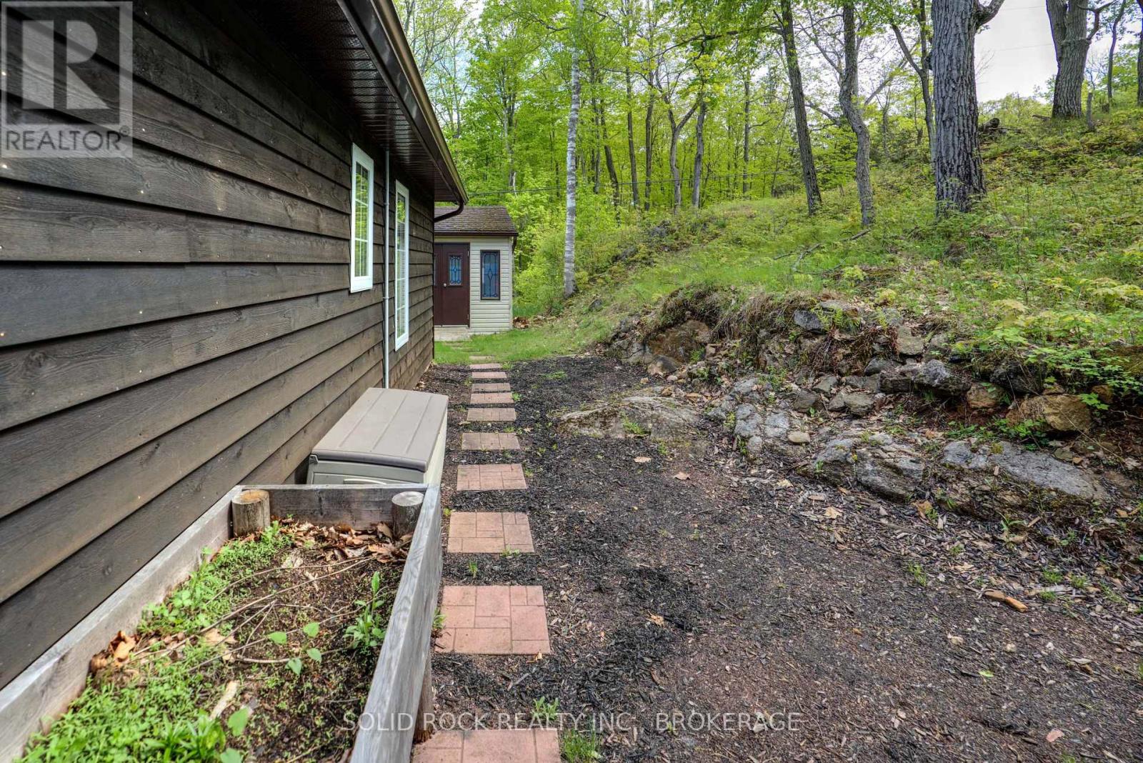 21c Swain Lane, Frontenac, Ontario  K0H 1W0 - Photo 25 - X12053182