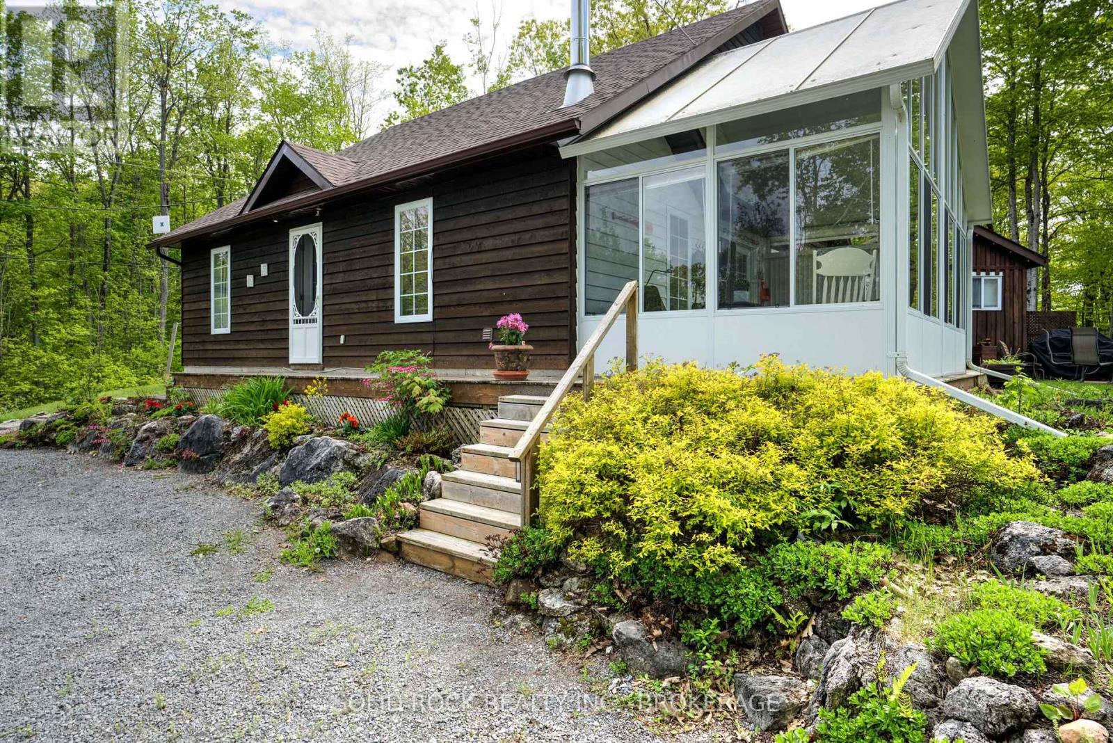 21c Swain Lane, Frontenac, Ontario  K0H 1W0 - Photo 3 - X12053182