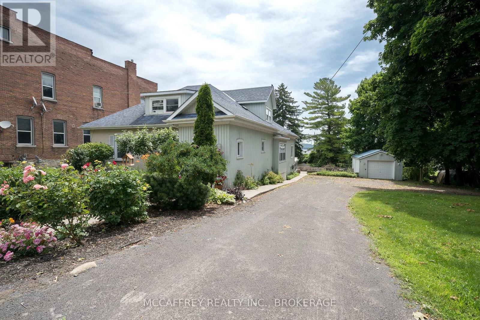 332 Main Street, Deseronto, Ontario  K0K 1X0 - Photo 31 - X12053196