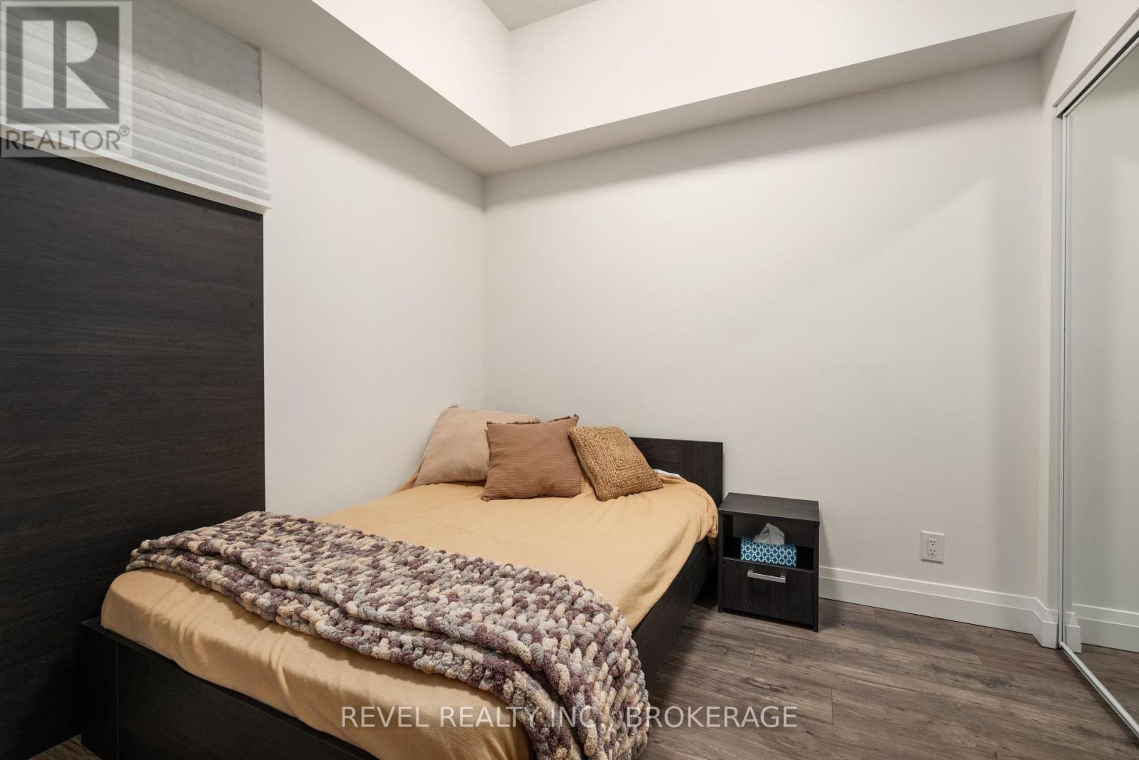 822 - 652 Princess Street, Kingston, Ontario  K7L 1E5 - Photo 14 - X12053297