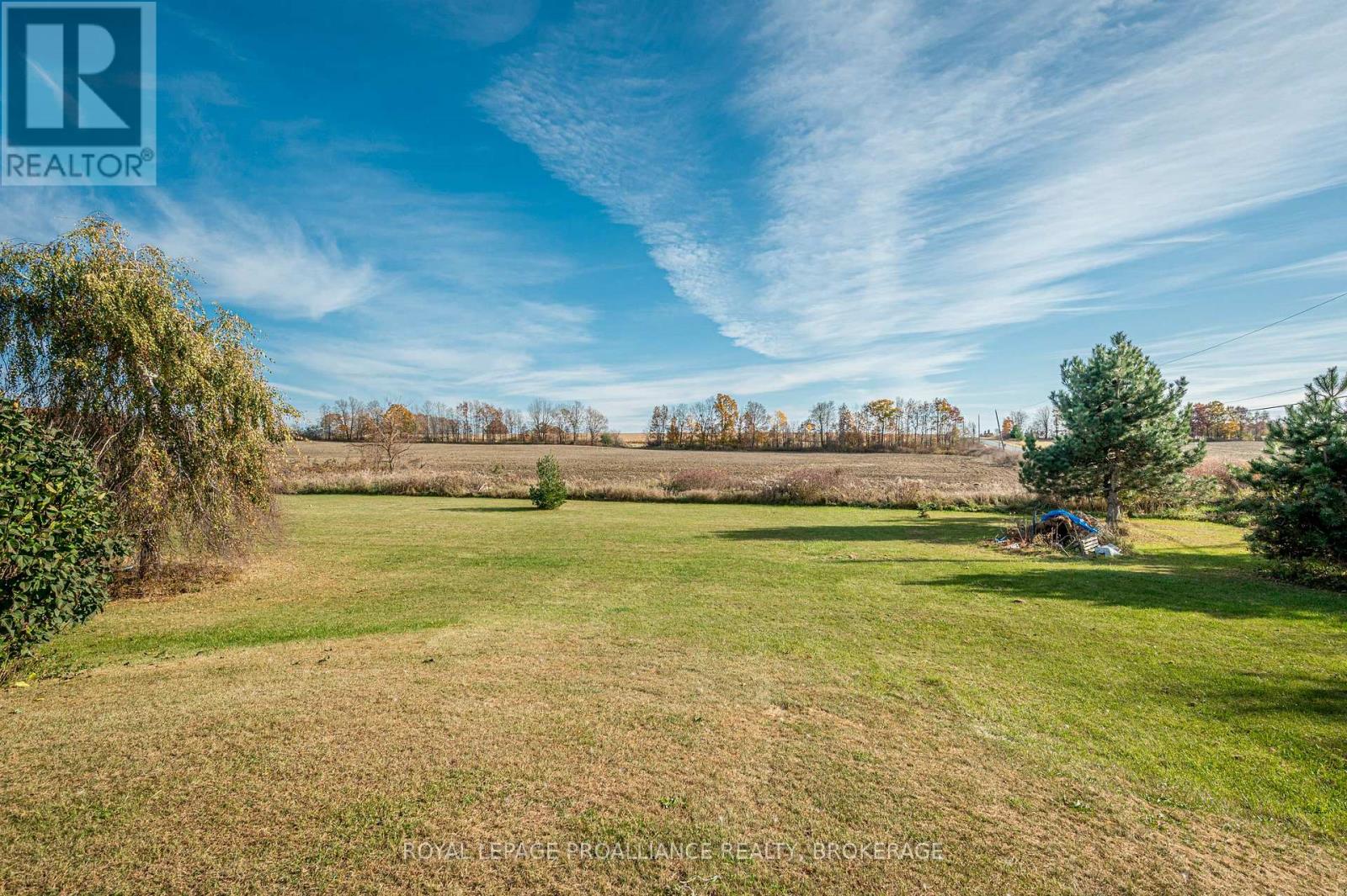 10 North Shore Road, Frontenac Islands, Ontario  K7G 2V6 - Photo 23 - X12055991