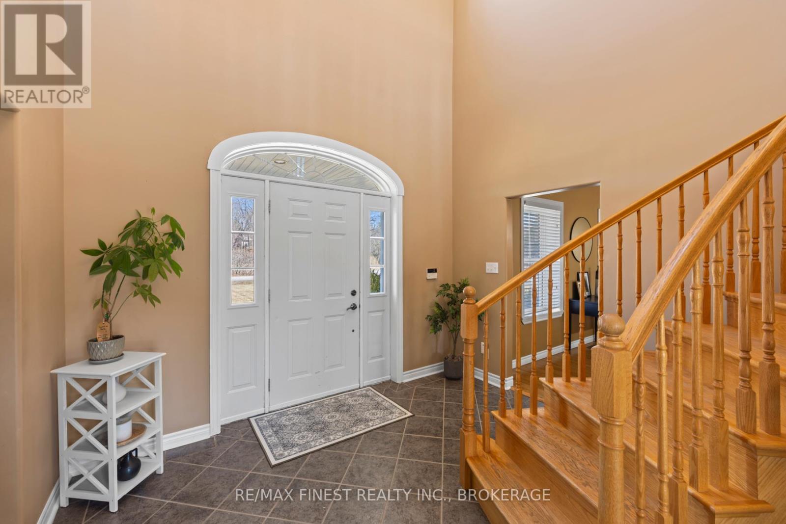 500 Deerview Drive, Kingston, Ontario  K7L 5H6 - Photo 6 - X12056728