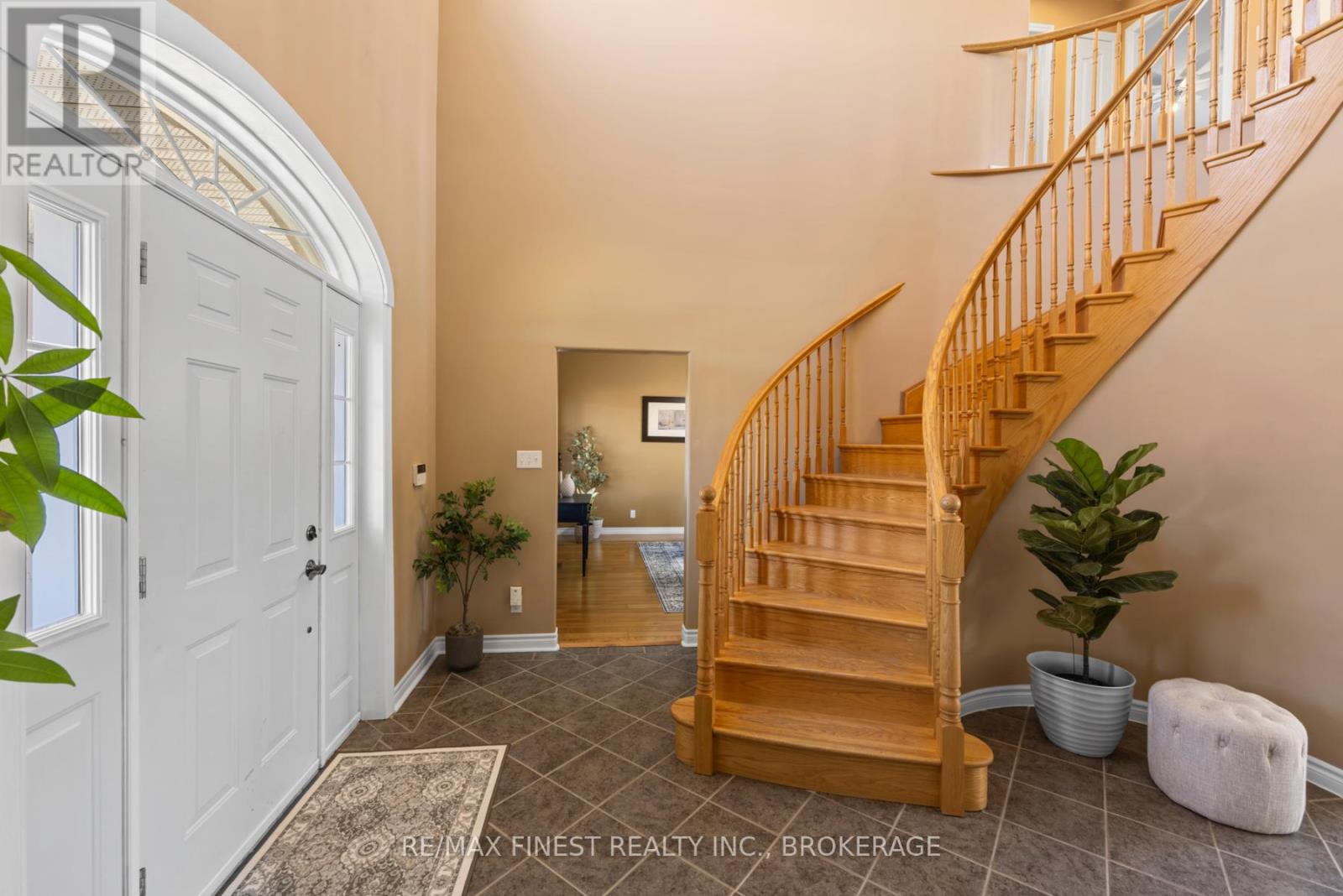 500 Deerview Drive, Kingston, Ontario  K7L 5H6 - Photo 7 - X12056728