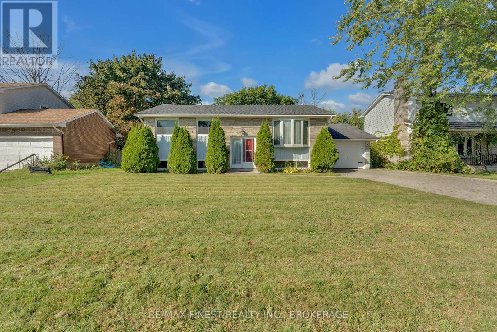 167 Sherman Street, Kingston, Ontario  K7M 4G9 - Photo 1 - X12057091
