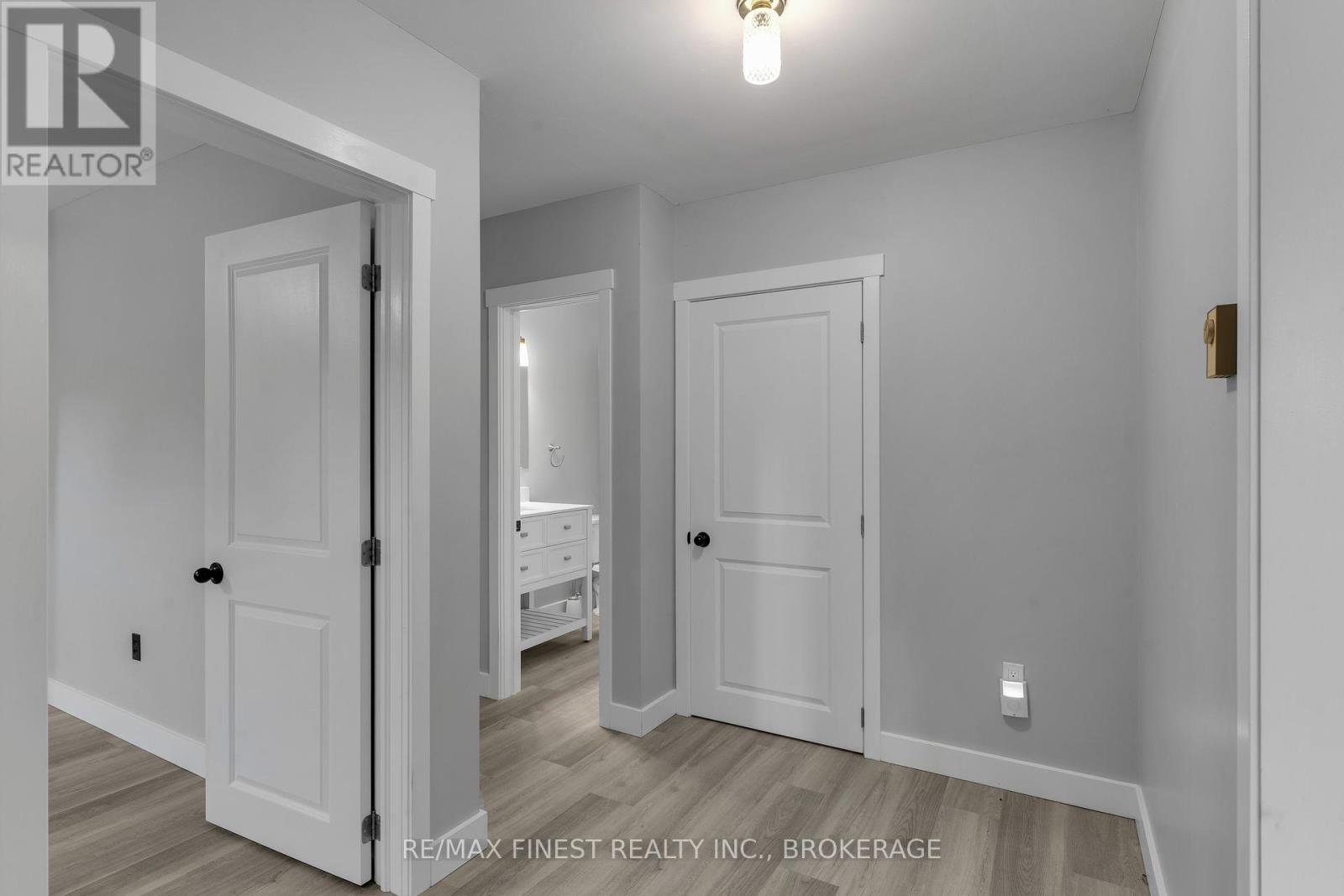 167 Sherman Street, Kingston, Ontario  K7M 4G9 - Photo 30 - X12057091