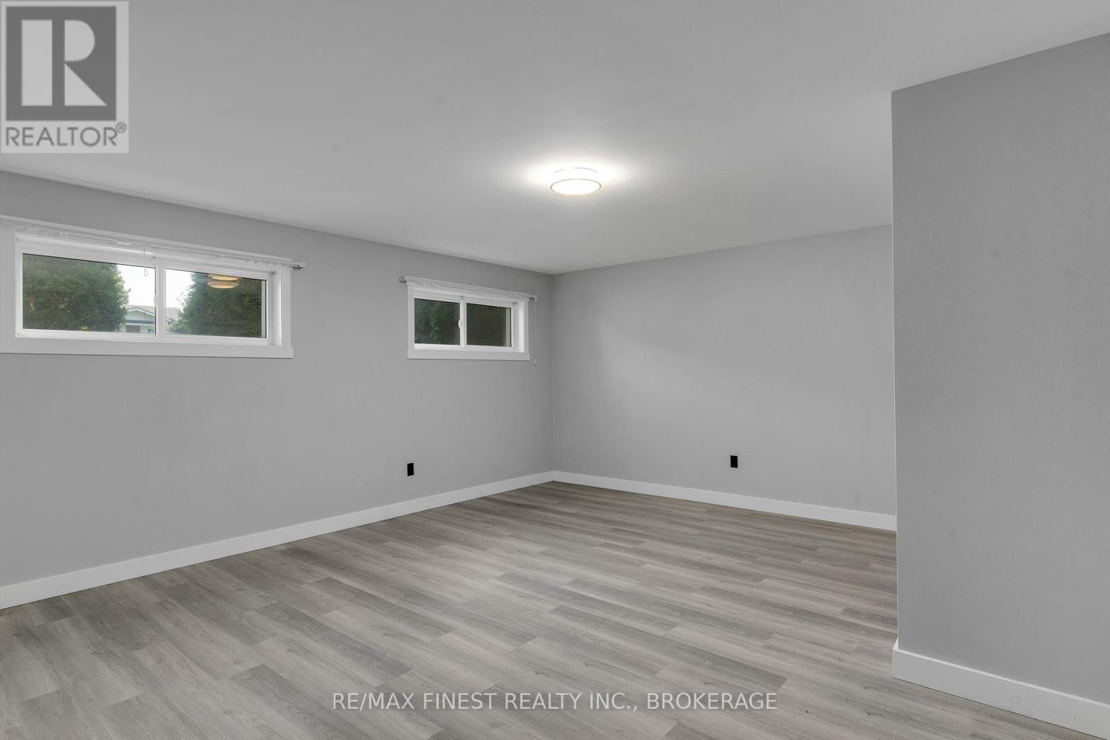 167 Sherman Street, Kingston, Ontario  K7M 4G9 - Photo 32 - X12057091