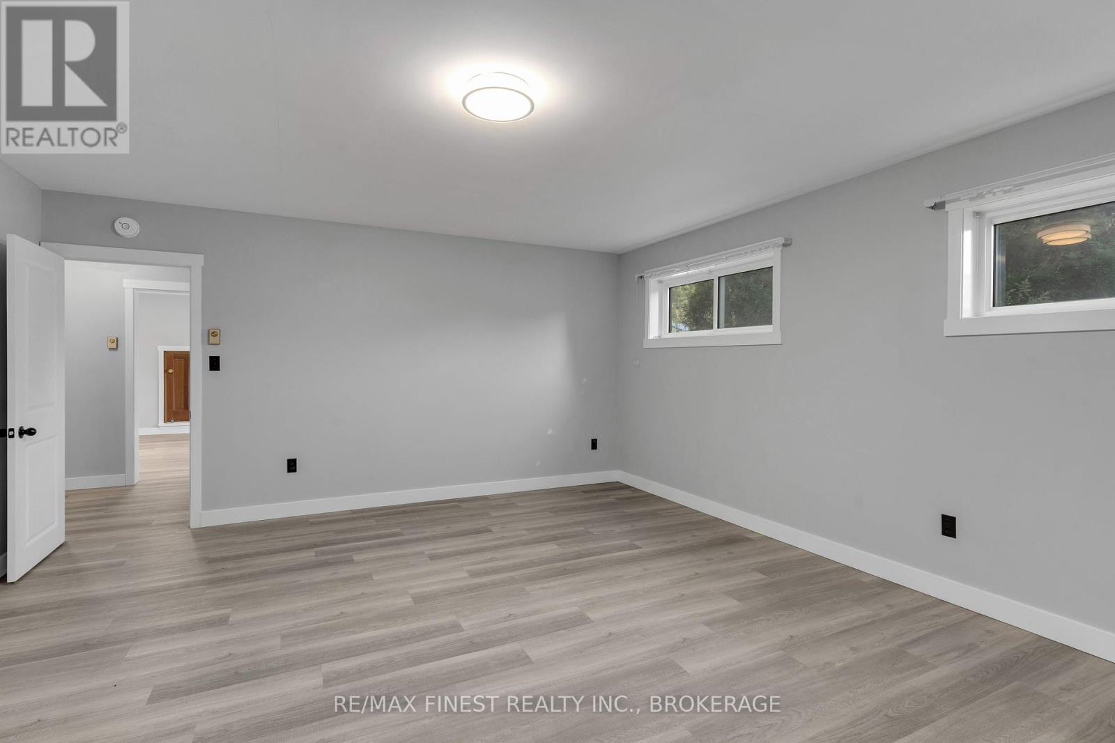 167 Sherman Street, Kingston, Ontario  K7M 4G9 - Photo 34 - X12057091