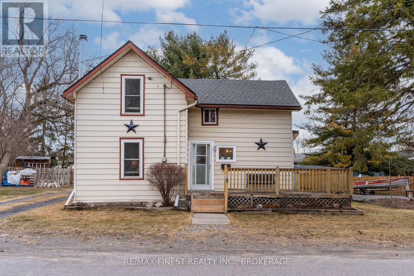 5 ORIGINAL ROAD, Greater Napanee, Ontario