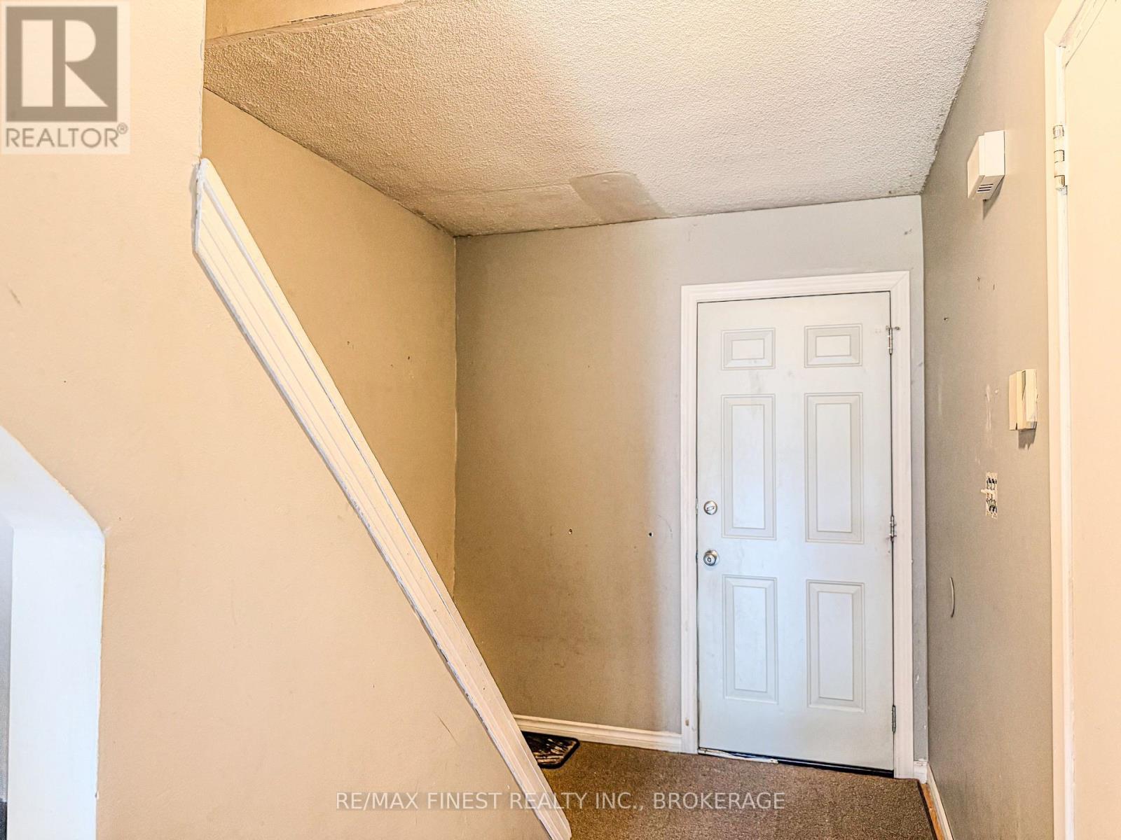 798 Datzell Lane E, Kingston, Ontario  K7M 7R6 - Photo 12 - X12058823