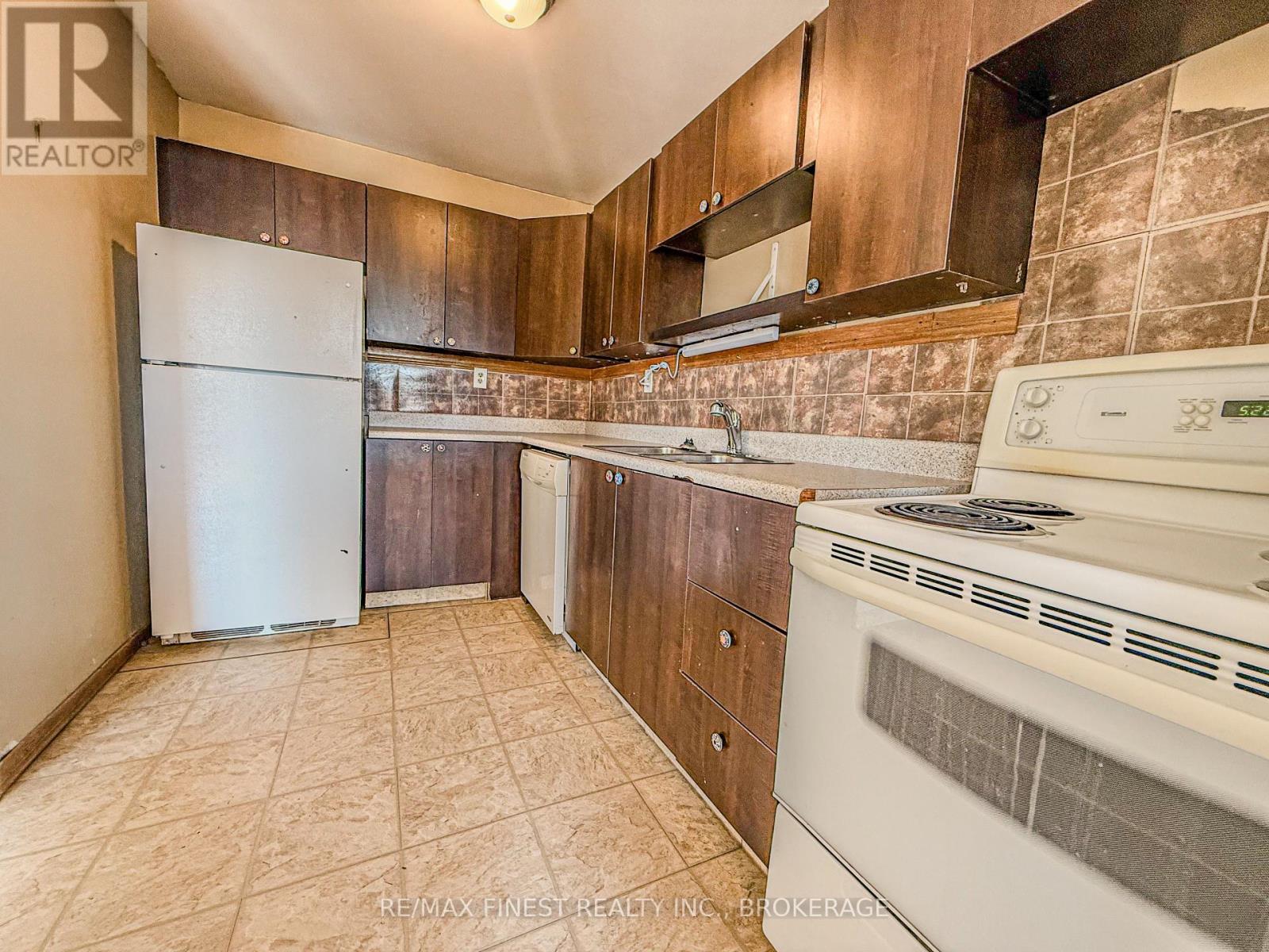 798 Datzell Lane E, Kingston, Ontario  K7M 7R6 - Photo 14 - X12058823
