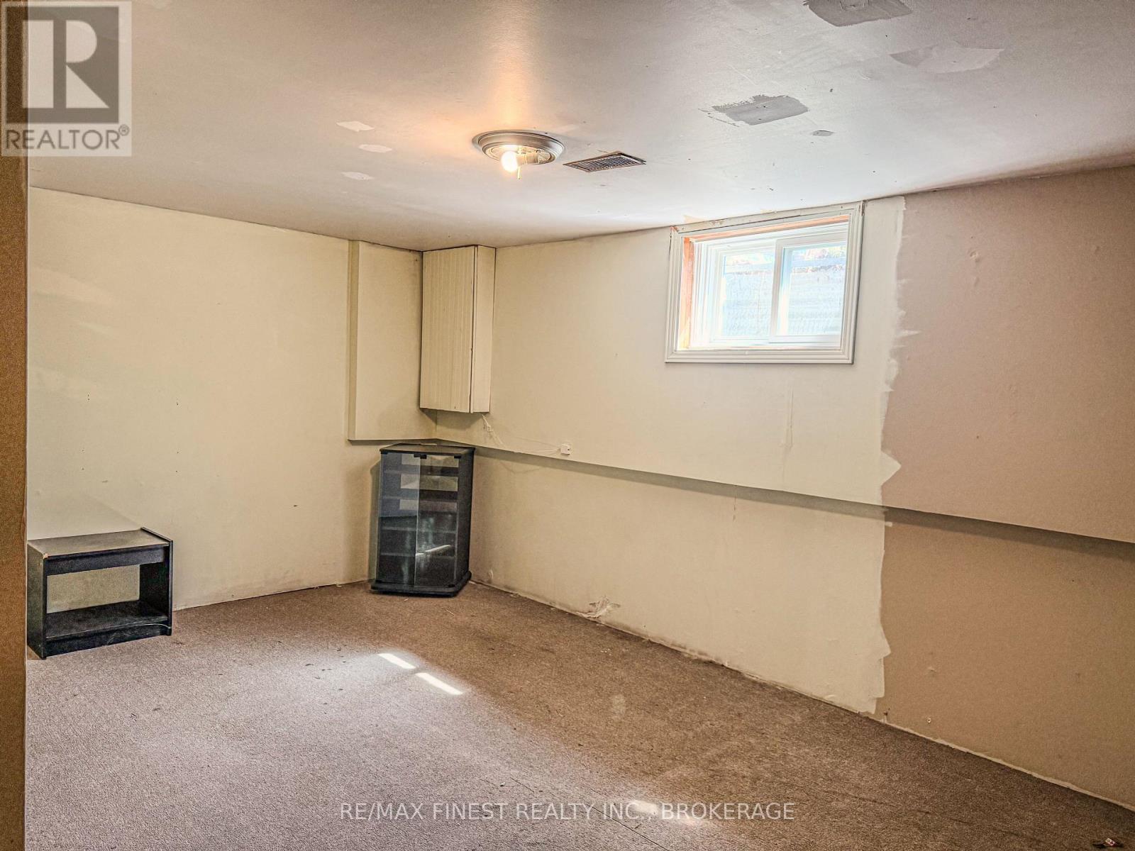 798 Datzell Lane E, Kingston, Ontario  K7M 7R6 - Photo 18 - X12058823