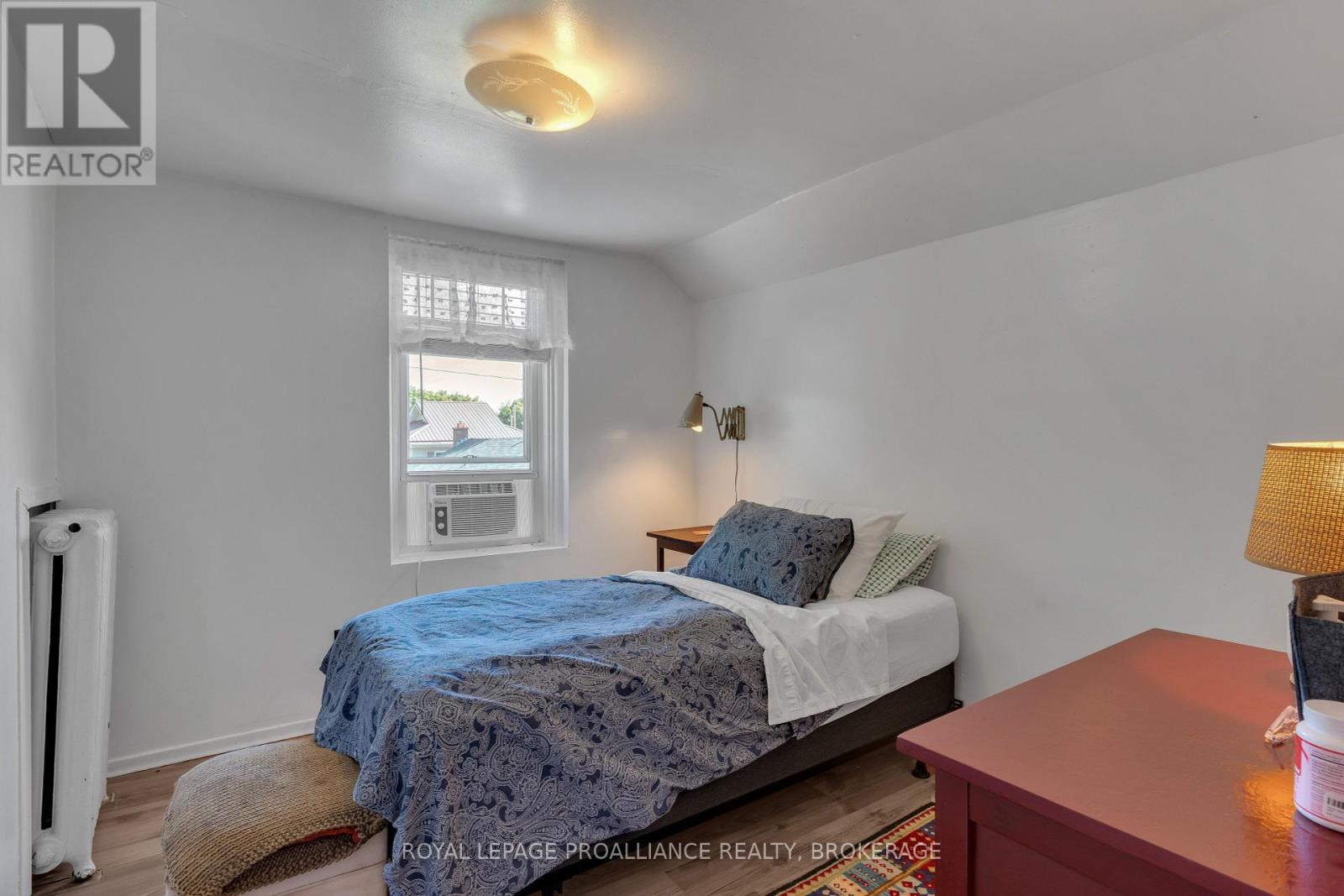 430 King Street W, Gananoque, Ontario  K7G 2G9 - Photo 15 - X12058899