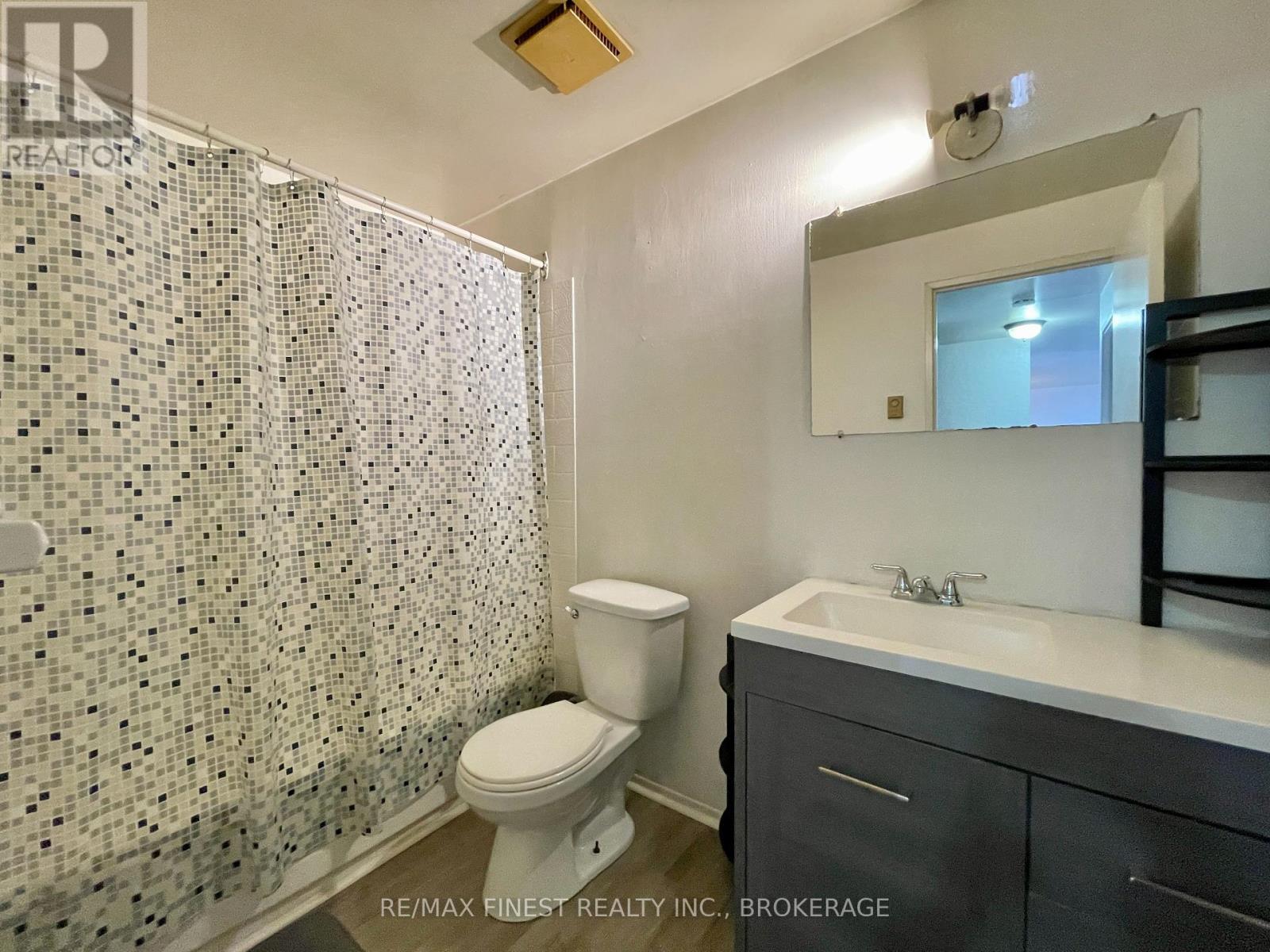 602 - 17 Eldon Hall Place, Kingston, Ontario  K7M 7H5 - Photo 12 - X12059123