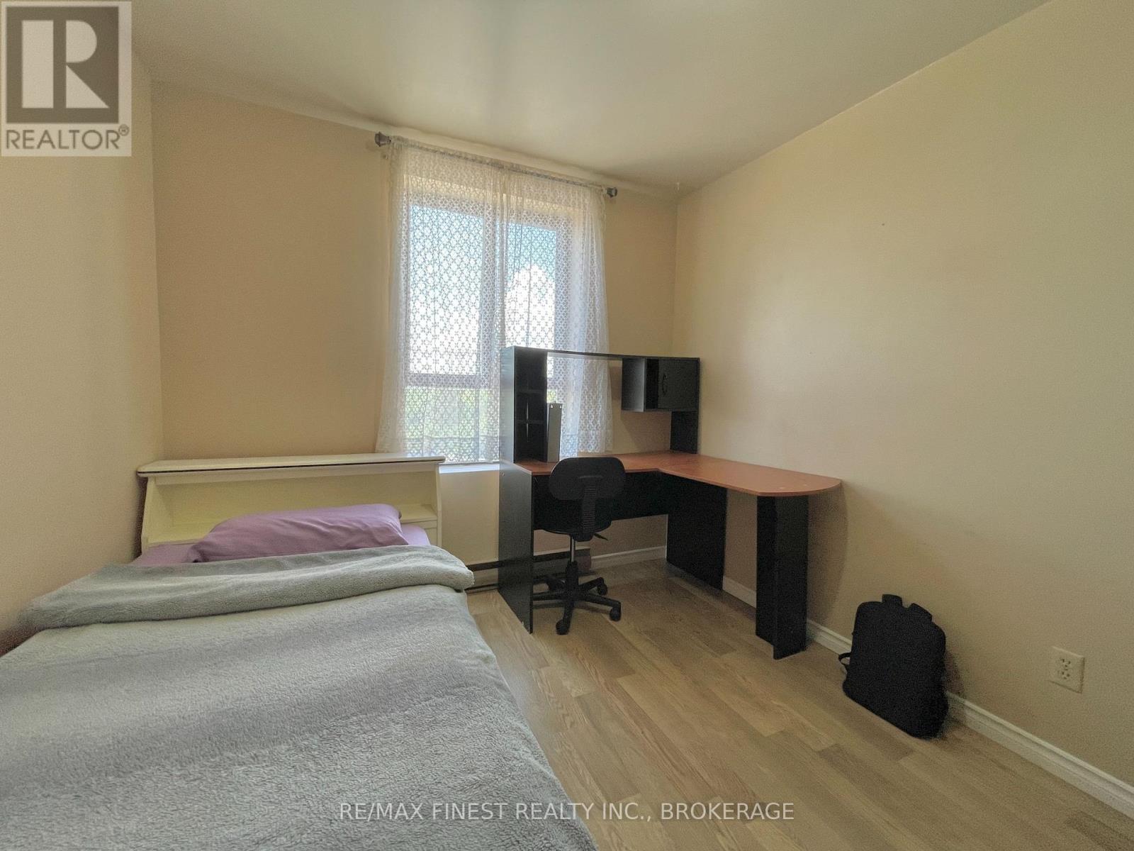 602 - 17 Eldon Hall Place, Kingston, Ontario  K7M 7H5 - Photo 13 - X12059123