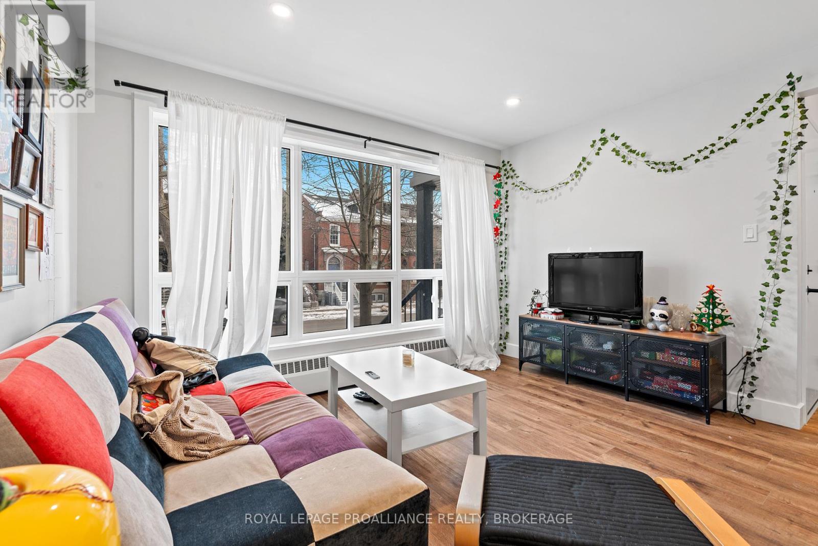 174 King Street E, Kingston, Ontario  K7L 3A2 - Photo 16 - X12060486