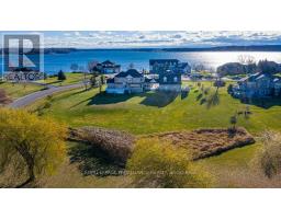 147 ISLAND VIEW DRIVE, Front of Leeds & Seeleys Bay, Ontario