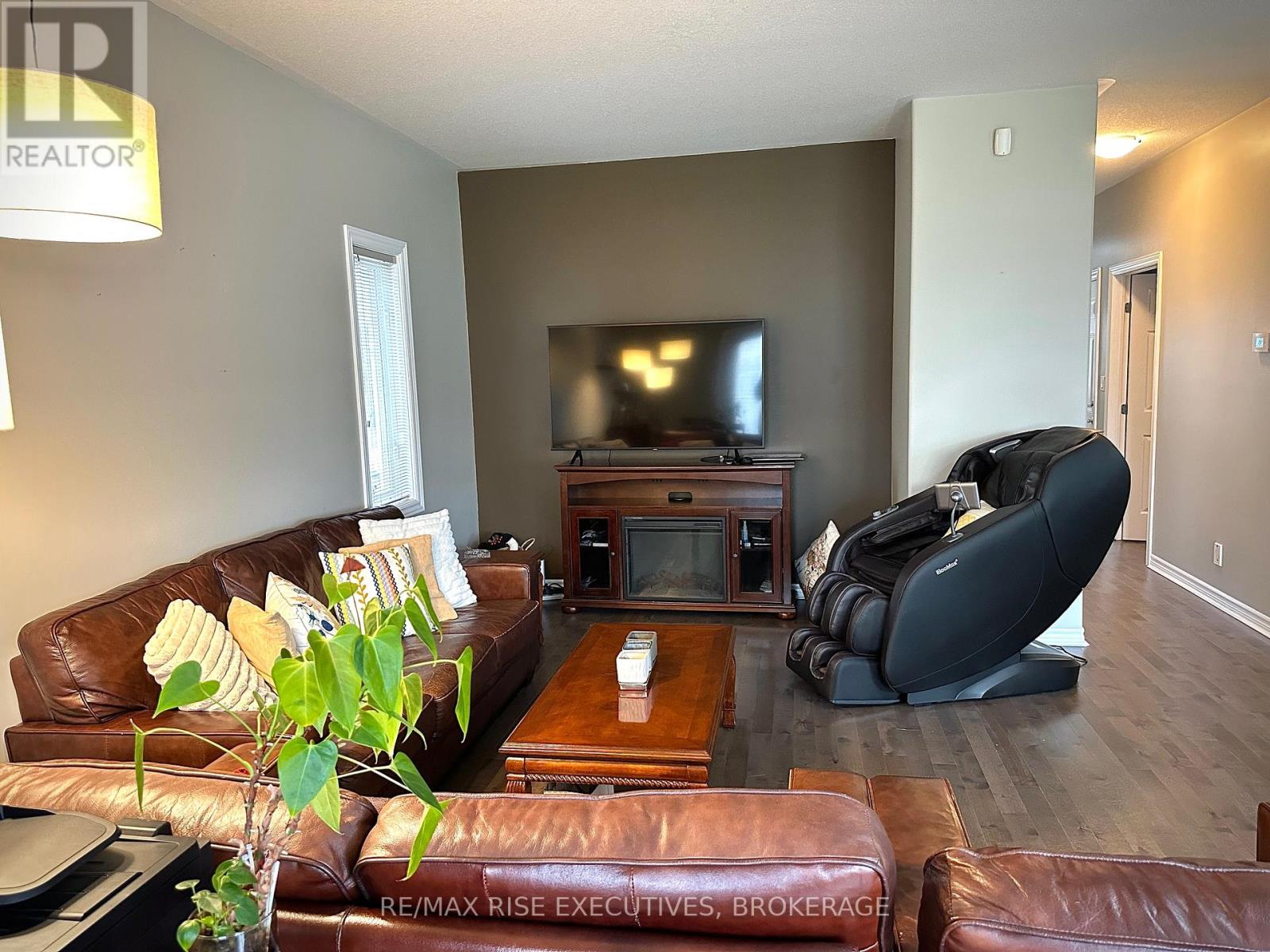 123 Macdougall Drive, Loyalist, Ontario  K7N 0A2 - Photo 15 - X12063054