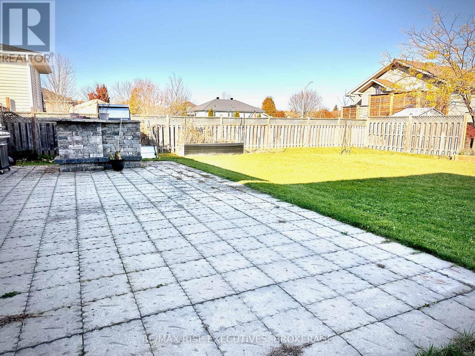 123 Macdougall Drive, Loyalist, Ontario  K7N 0A2 - Photo 5 - X12063054