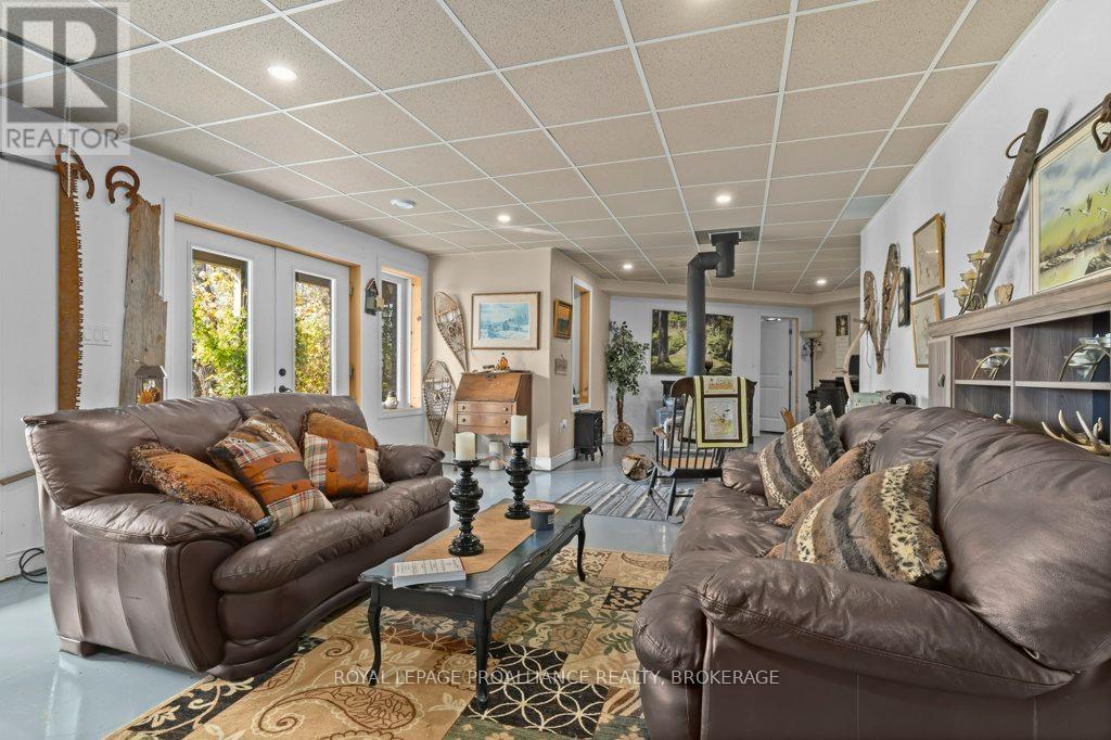 1749 Ormsbee Road, Frontenac, Ontario  K0H 1H0 - Photo 29 - X12065765