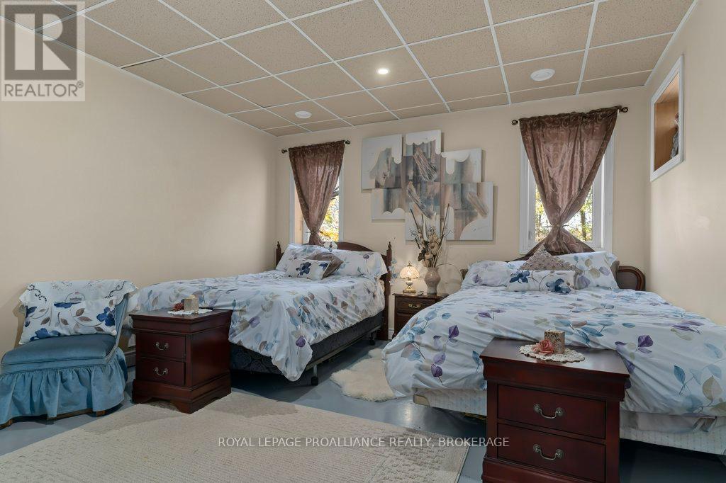 1749 Ormsbee Road, Frontenac, Ontario  K0H 1H0 - Photo 32 - X12065765