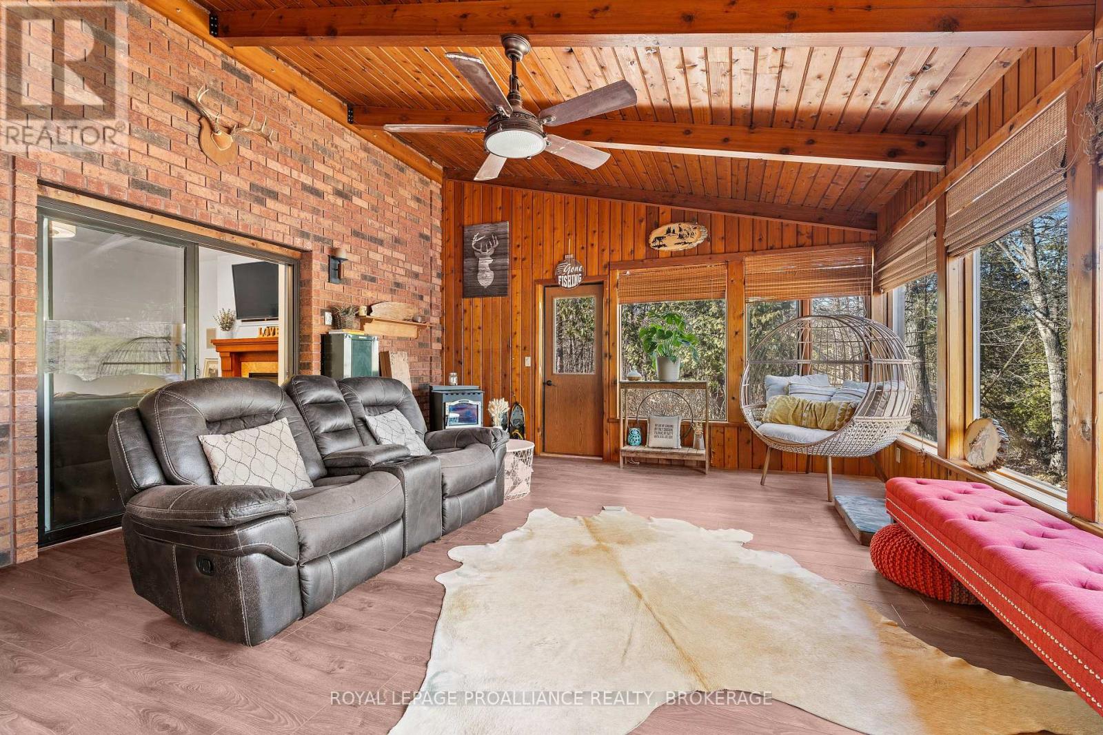 1059 Cedarwoods Drive, Frontenac, Ontario  K0H 2W0 - Photo 14 - X12066710