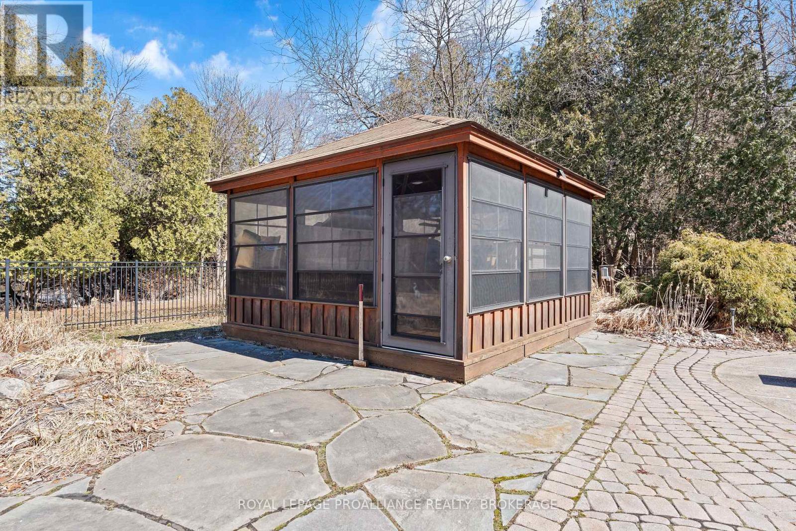 1059 Cedarwoods Drive, Frontenac, Ontario  K0H 2W0 - Photo 36 - X12066710