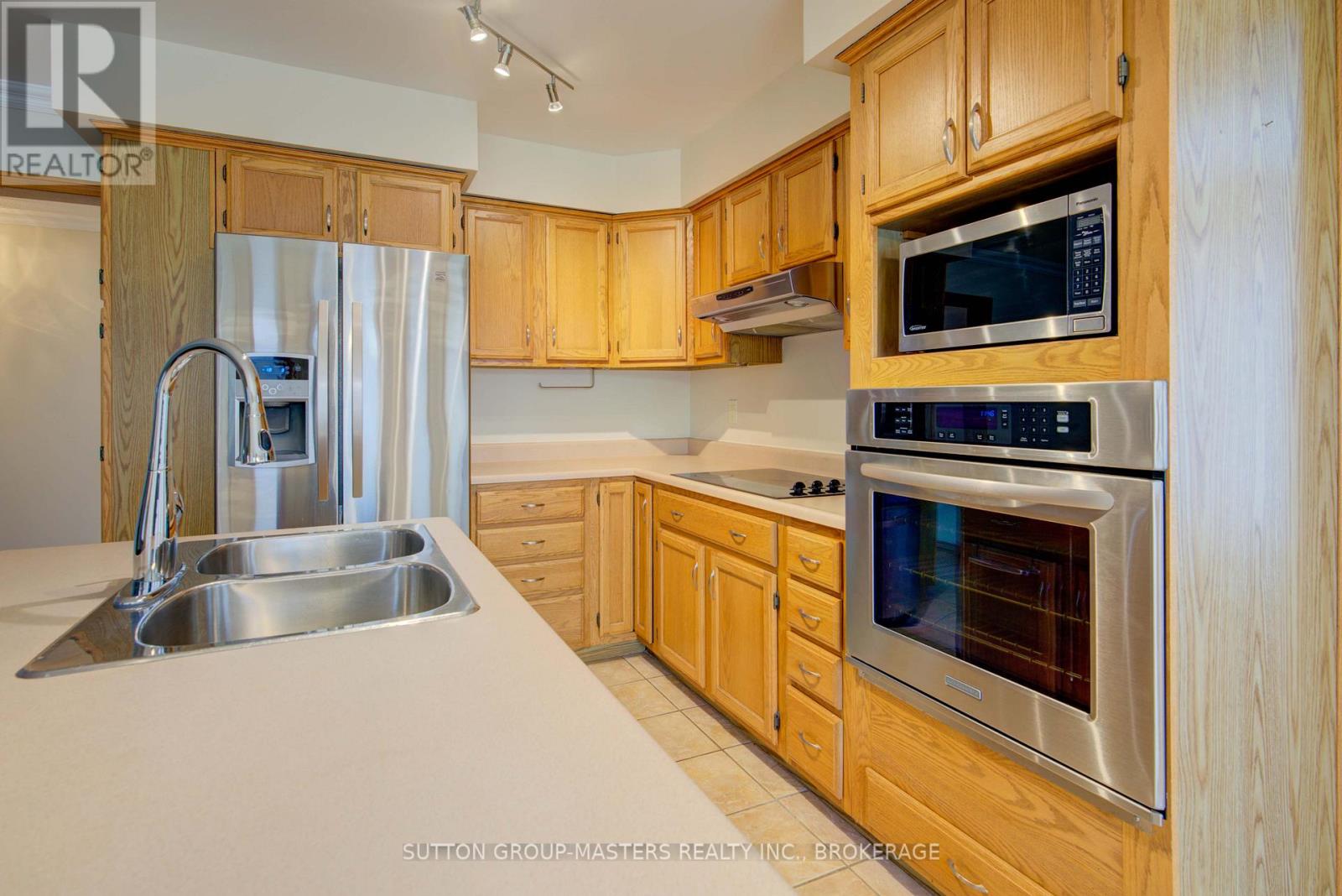 873 Irving Court, Kingston, Ontario  K7P 2R6 - Photo 40 - X12066781