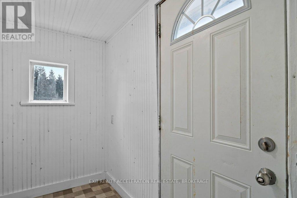 2213 County Rd 11, Greater Napanee, Ontario  K0K 2Z0 - Photo 4 - X12069501